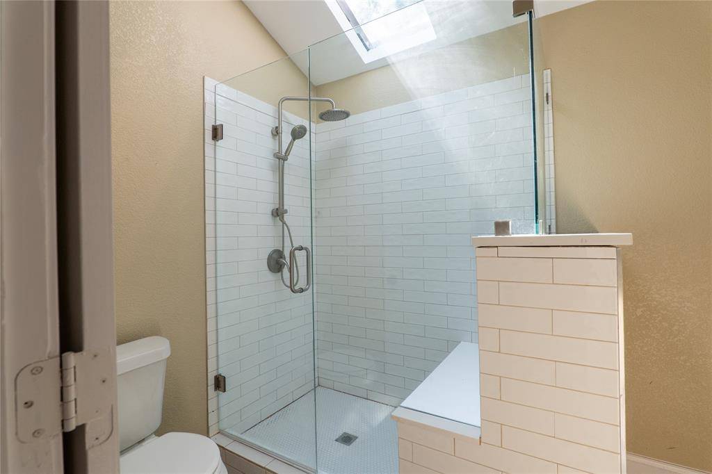 207 Southridge Road, Edgewood, TX 75117