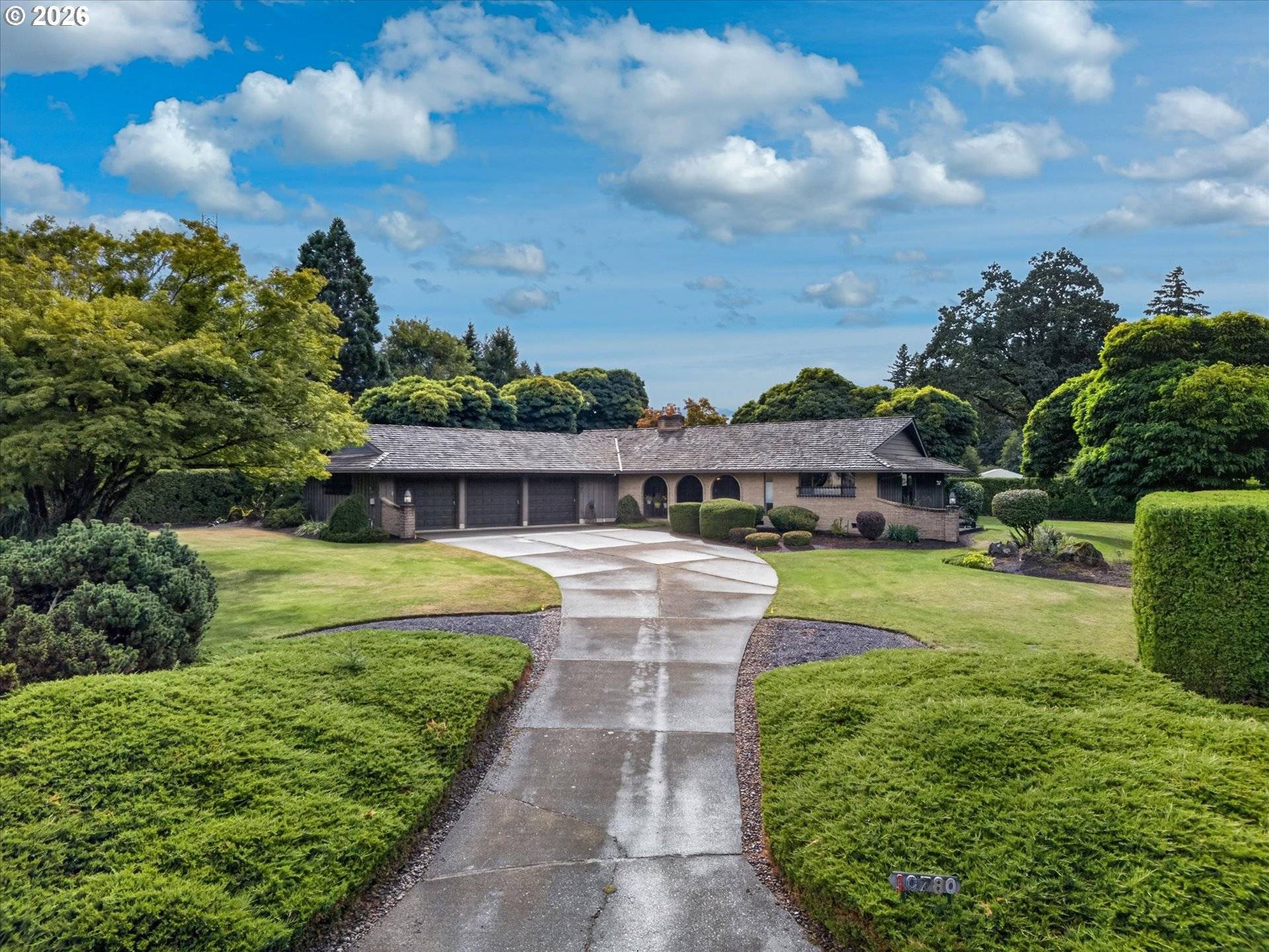 10780 NAVAJO WAY, Oregon City, OR 97045