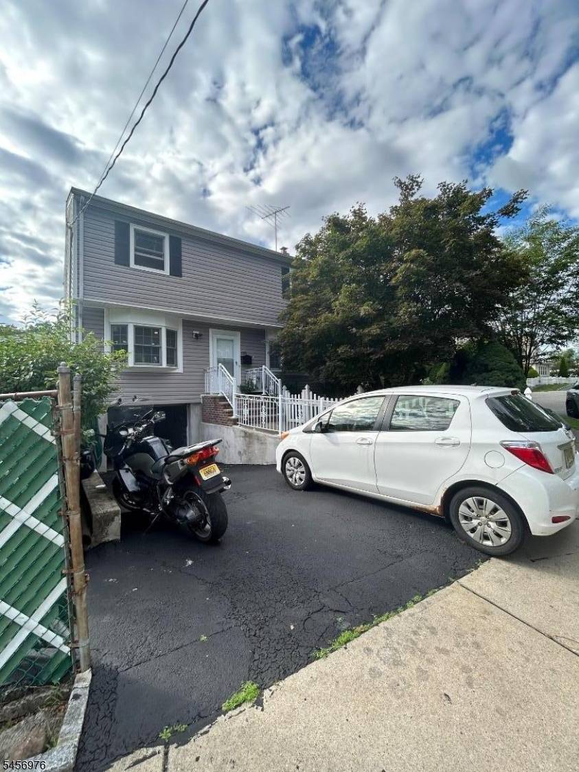 153 Smallwood Ave, Belleville Twp., NJ 07109