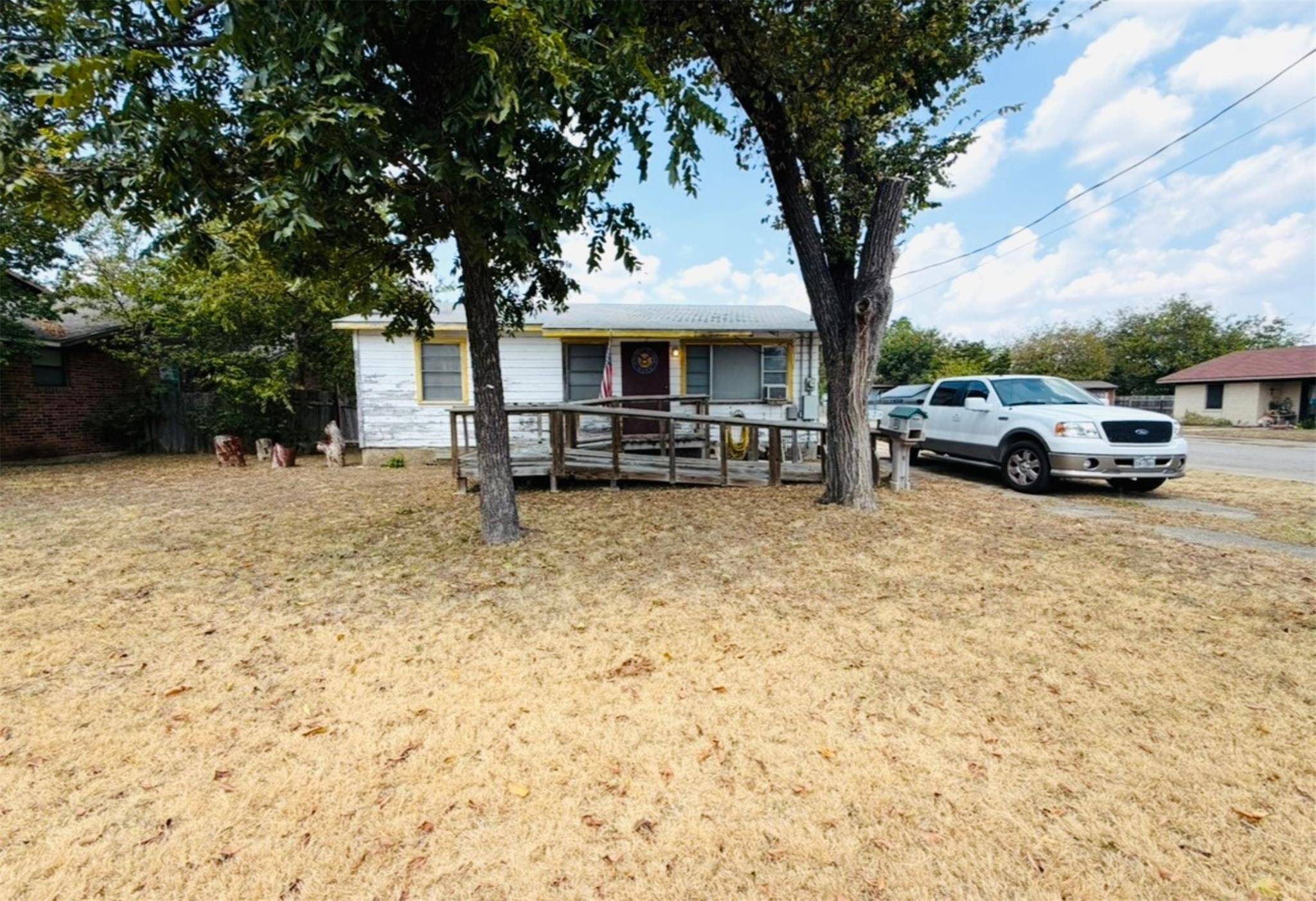 607 E 19th ST, Georgetown, TX 78626