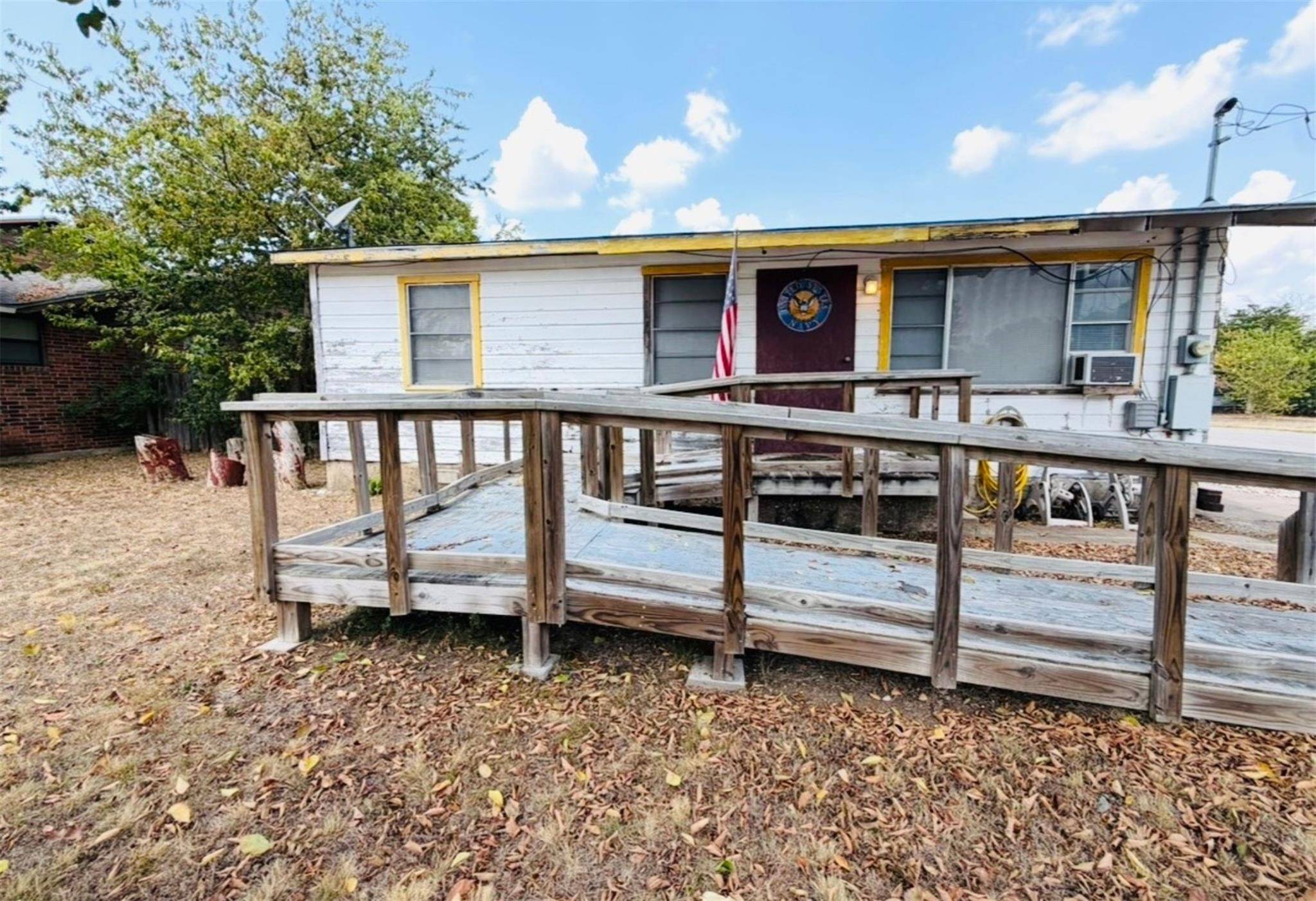 607 E 19th ST, Georgetown, TX 78626