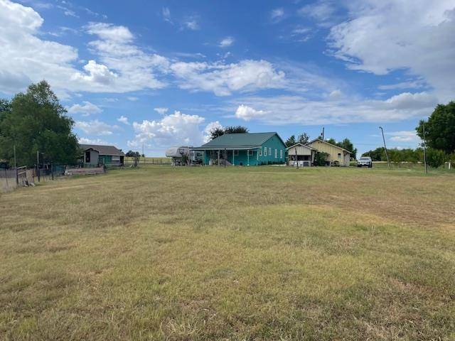 50 Dusty Dam RD, Coupland, TX 78615