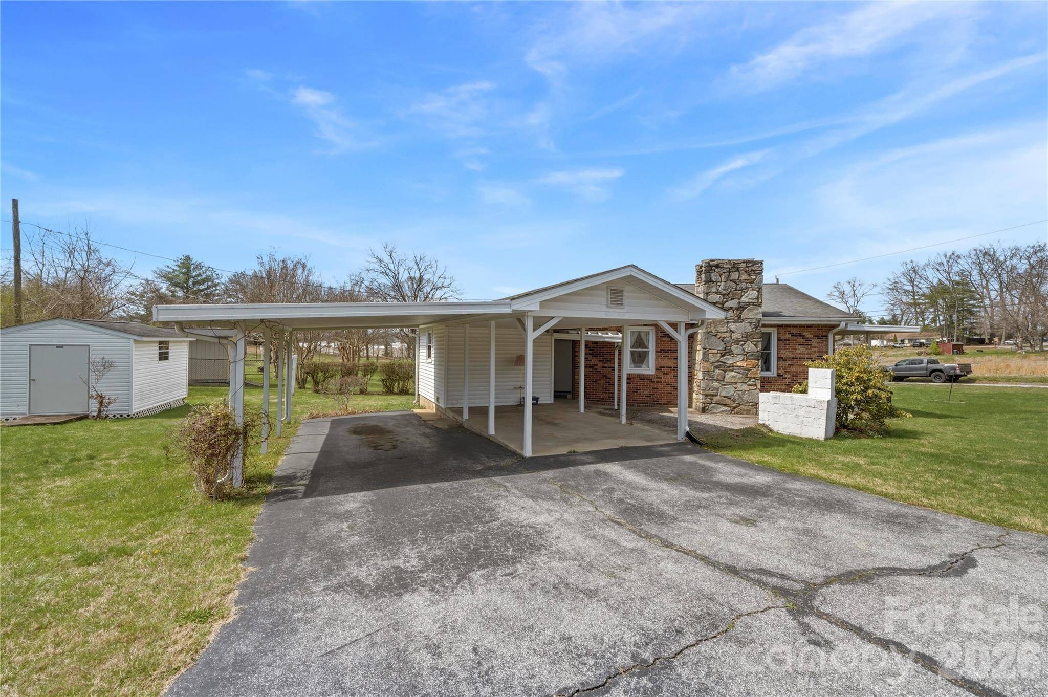 429 Jack ST, Hendersonville, NC 28792