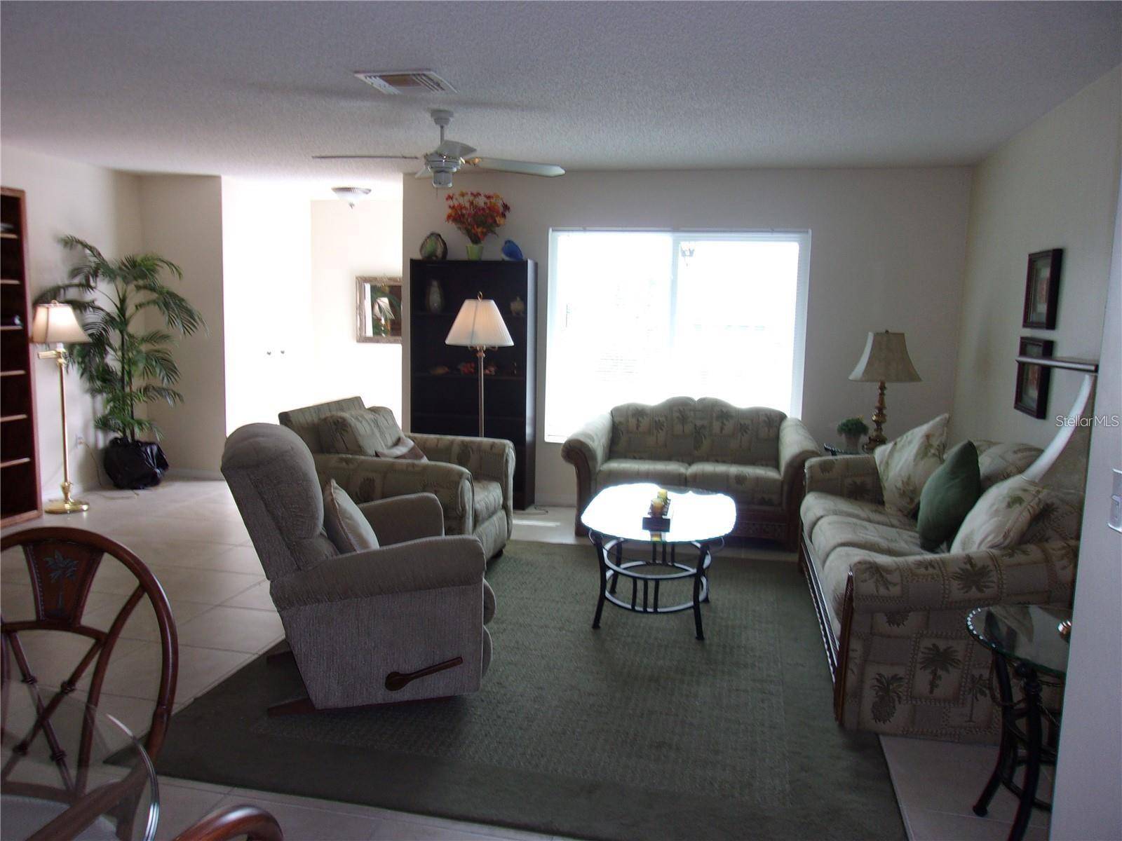 1814 COLUMBINE PL, Sun City Center, FL 33573