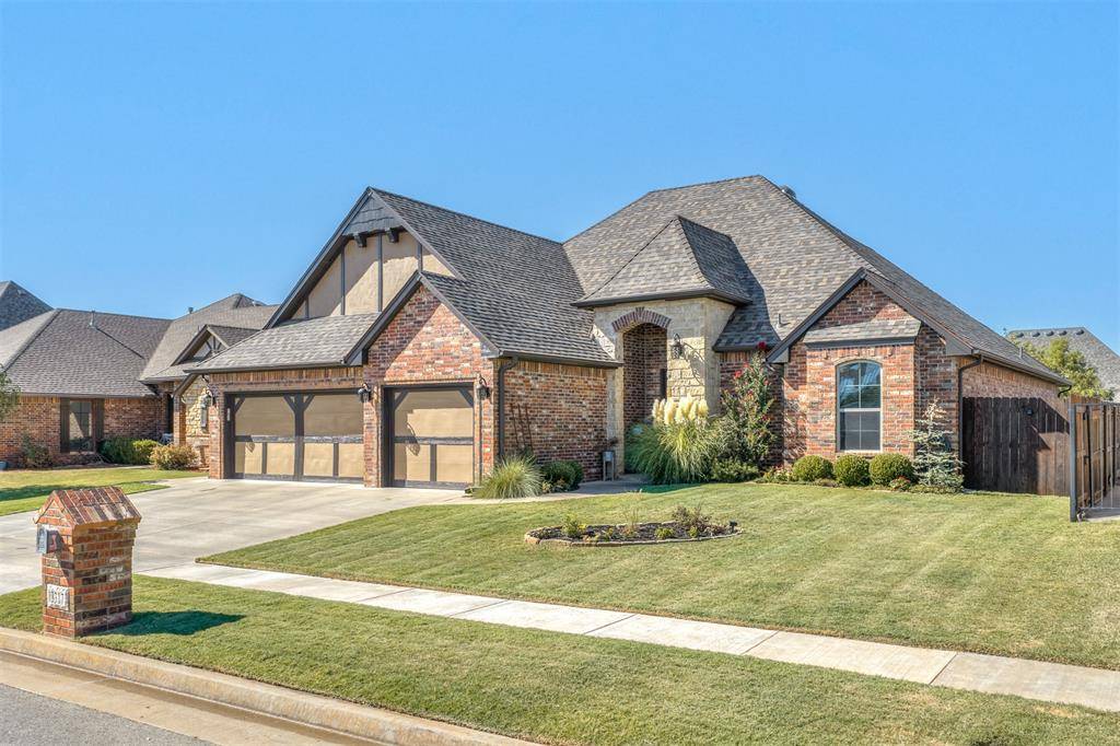 13317 NW 3rd ST, Yukon, OK 73099