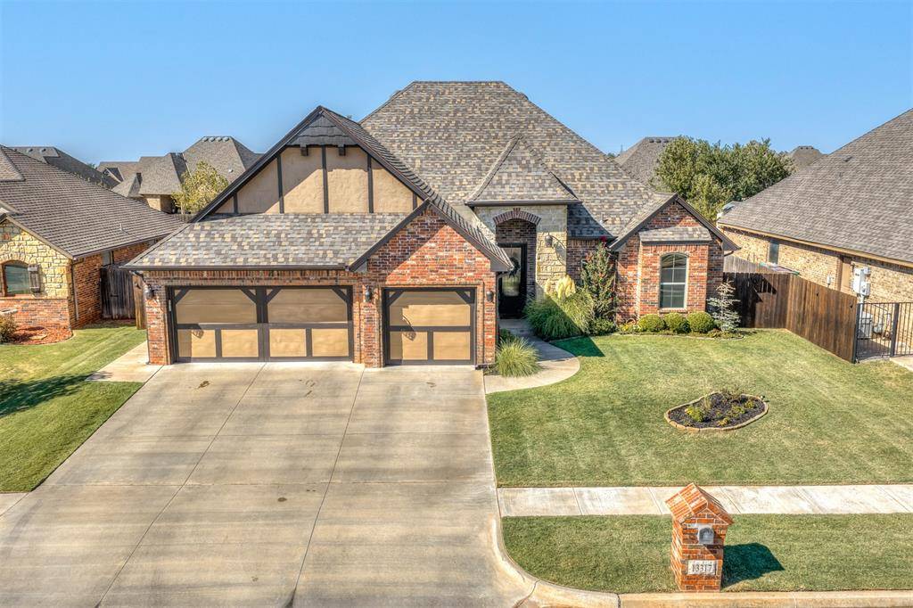 13317 NW 3rd ST, Yukon, OK 73099