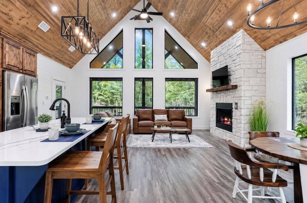 139 Fiery Fern TRL, Broken Bow, OK 74728