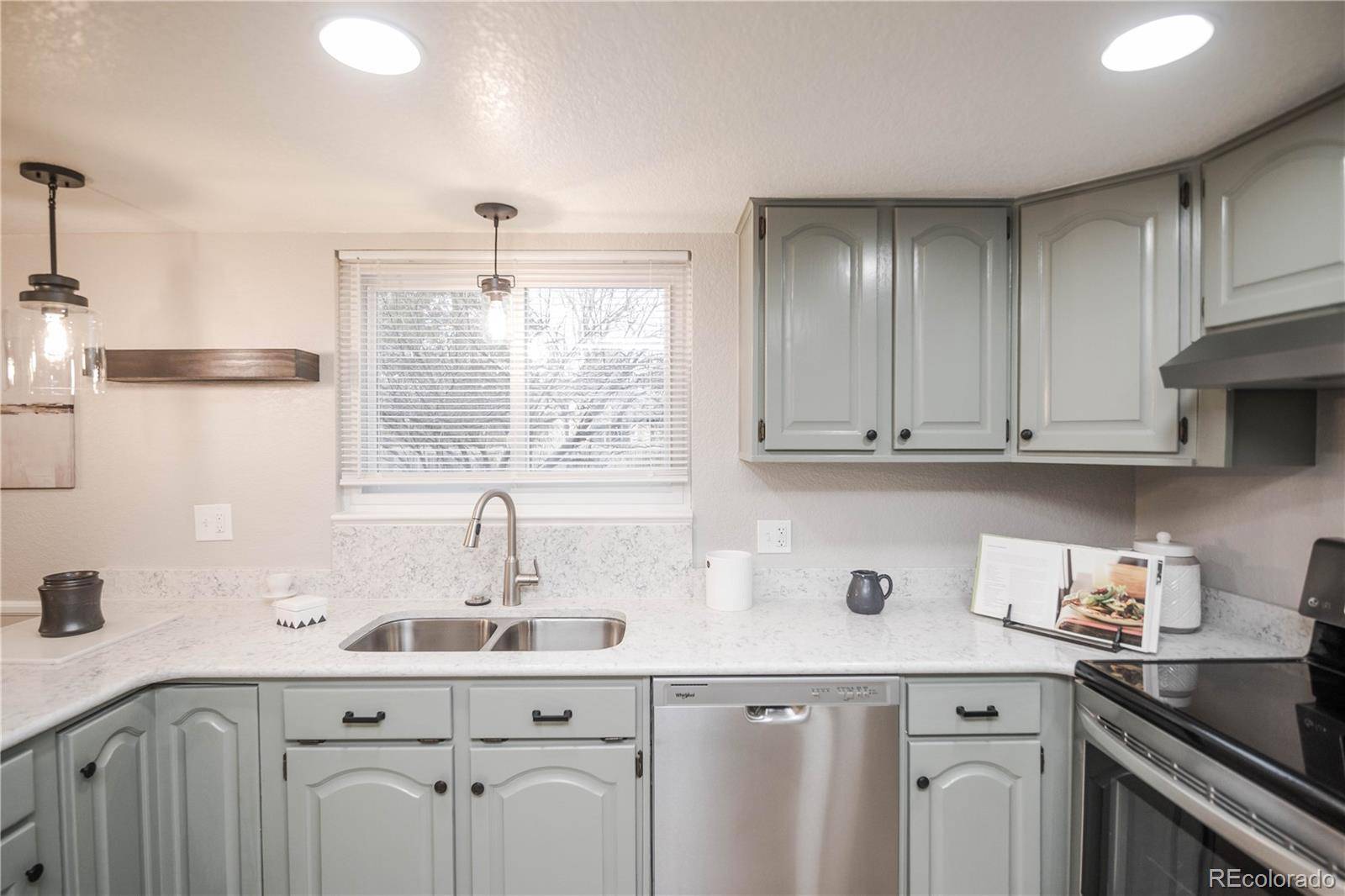 1409 S Moline ST, Aurora, CO 80012