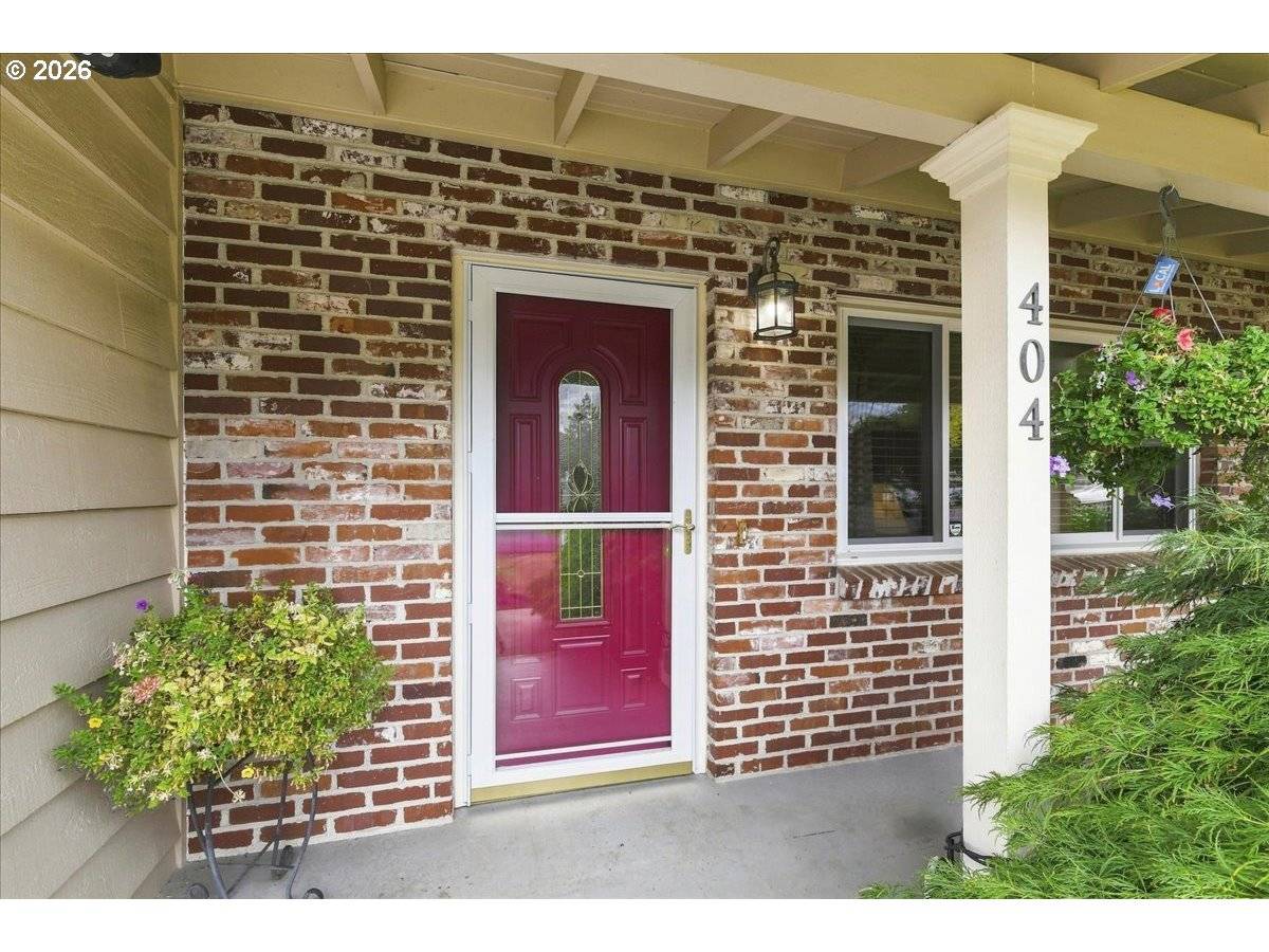 404 SE 2ND AVE, Battle Ground, WA 98604