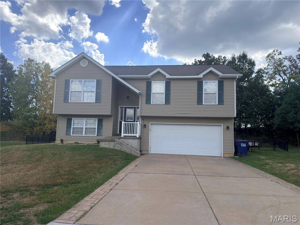 381 Gardenia DR, Troy, MO 63379