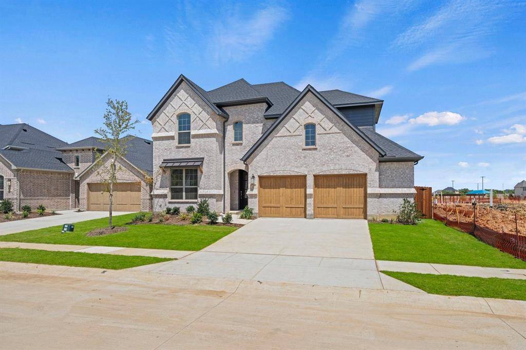 1748 Monarch Haven Way, Oak Point, TX 75068