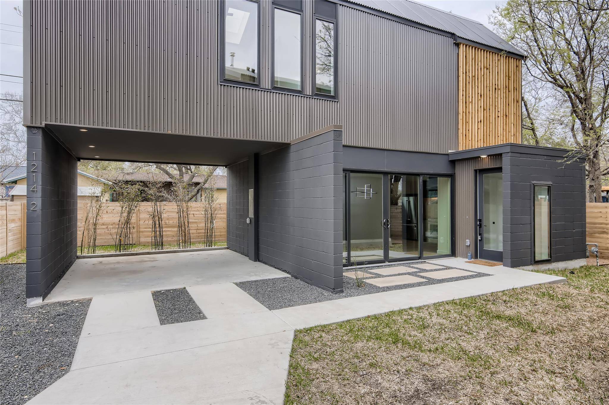 1214 Pasadena DR #UNIT 2, Austin, TX 78757