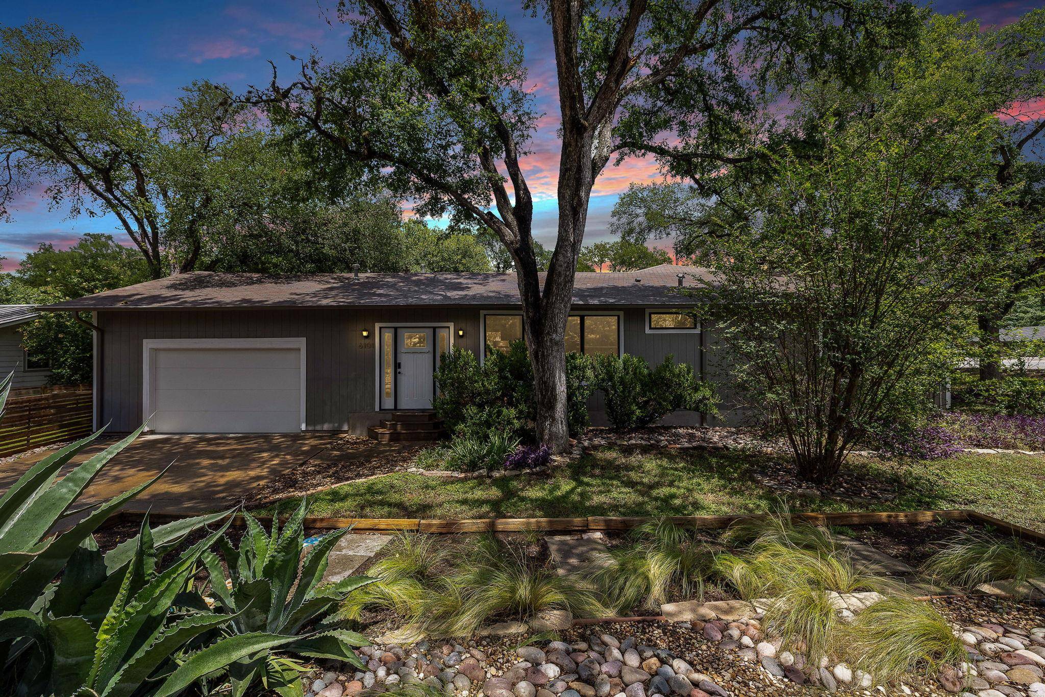 6101 Adalee Ave, Austin, TX 78723