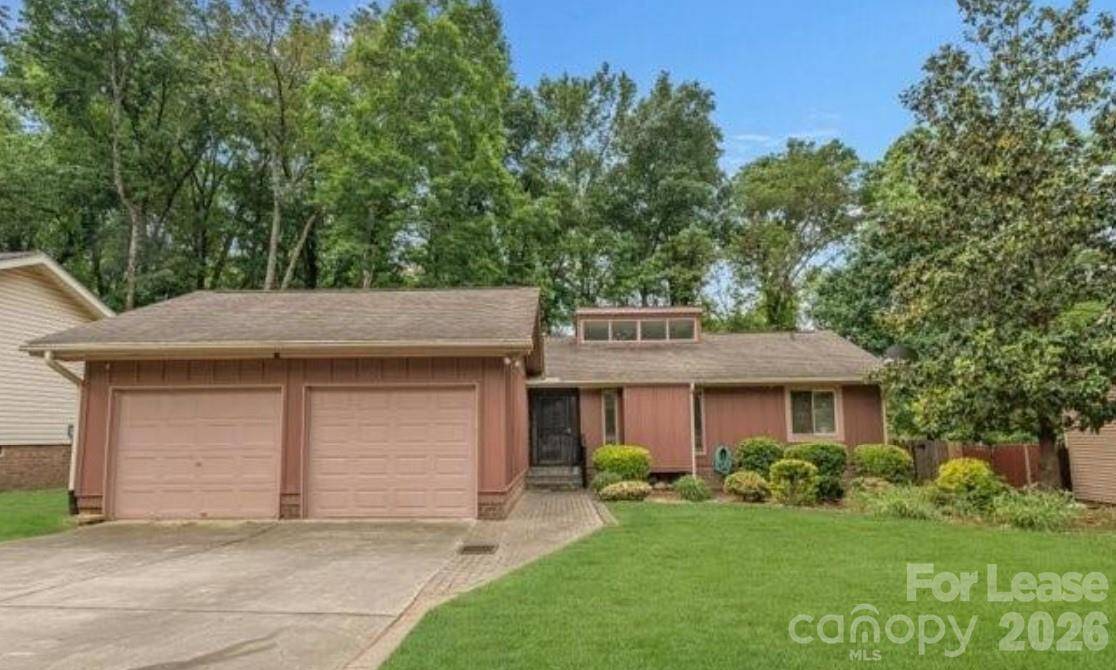 7312 Barcliff DR, Charlotte, NC 28212