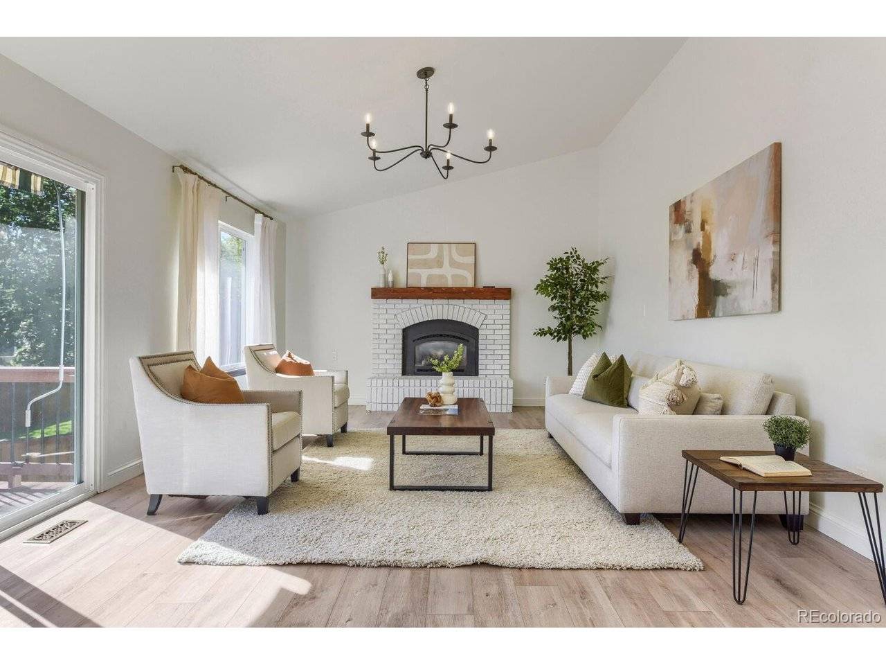 9304 Montrose, Highlands Ranch, CO 80126