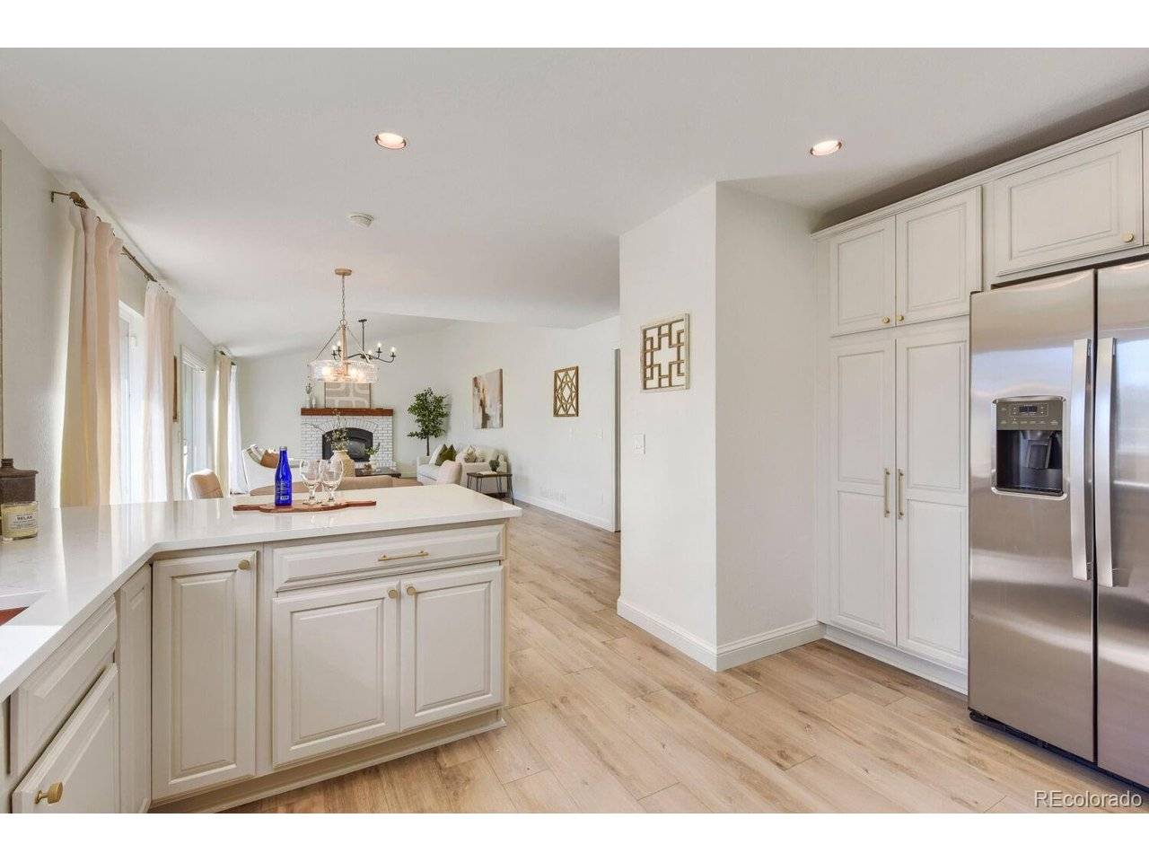 9304 Montrose, Highlands Ranch, CO 80126