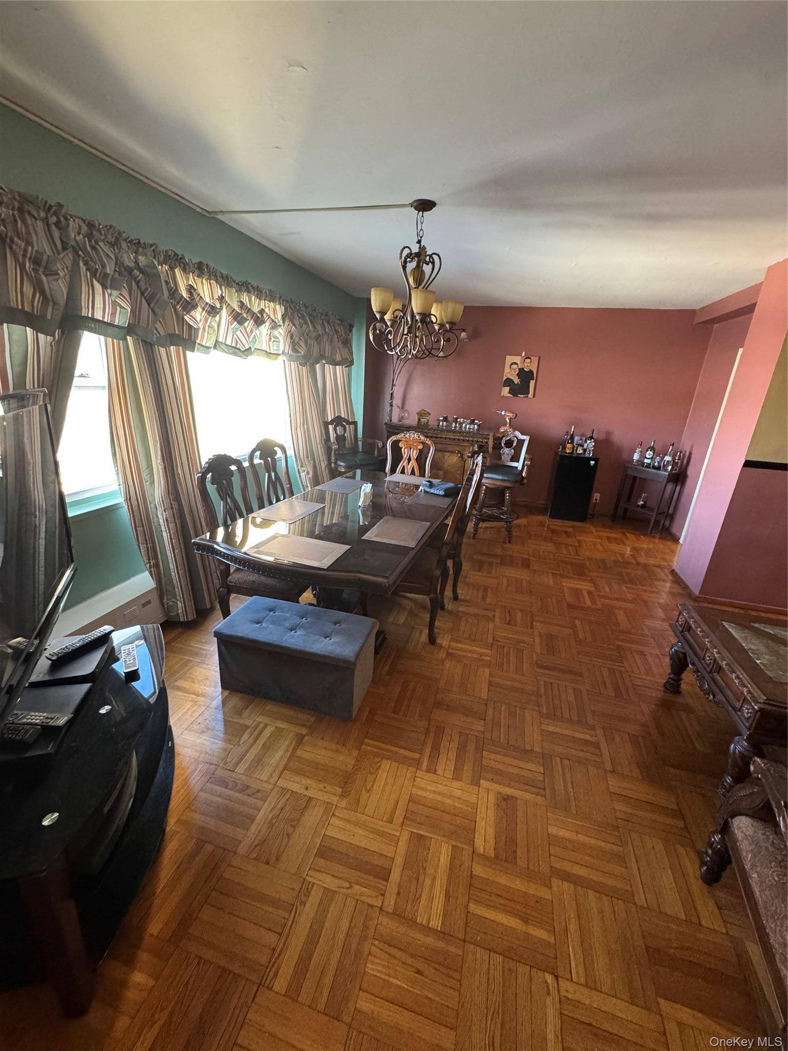 3 Fordham Hill Oval Av #10B, Bronx, NY 10468