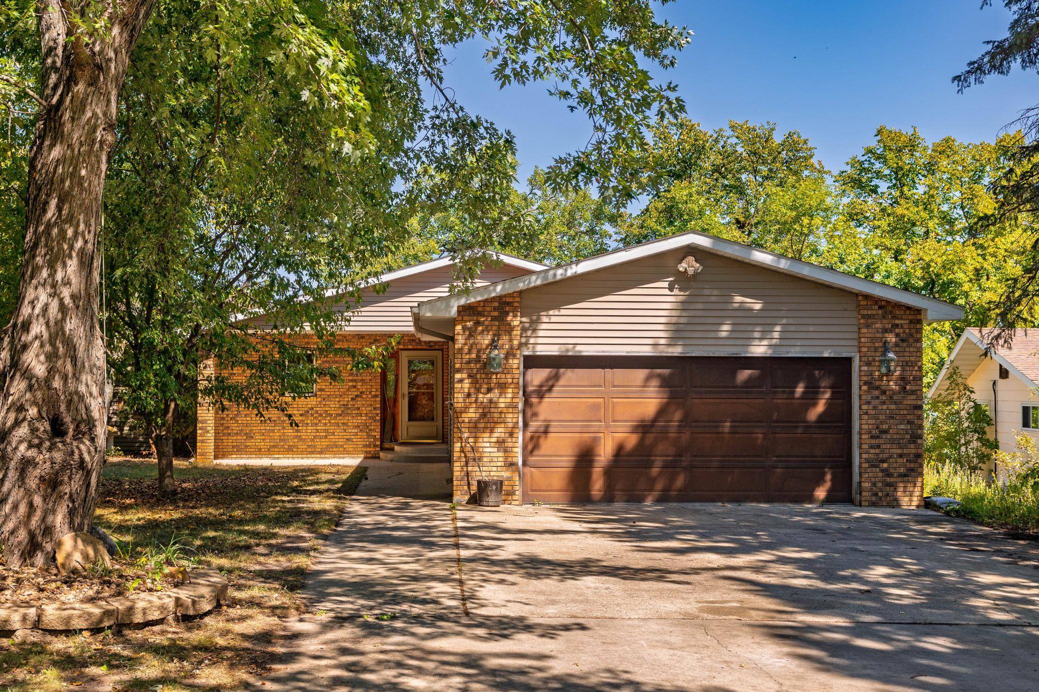 691 Brophy Shores RD NW, Alexandria, MN 56308