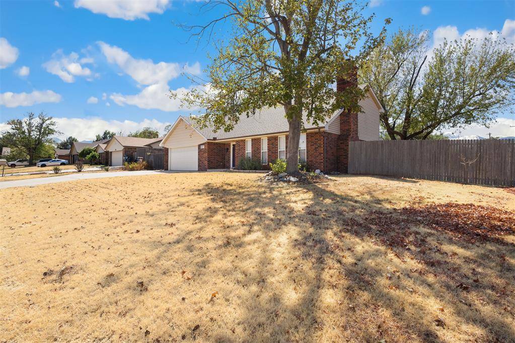 6317 N College ST, Oklahoma City, OK 73122