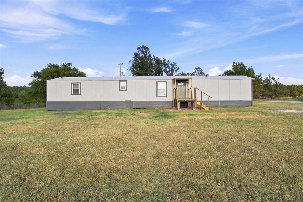 333144 E 1066 RD, Mcloud, OK 74851