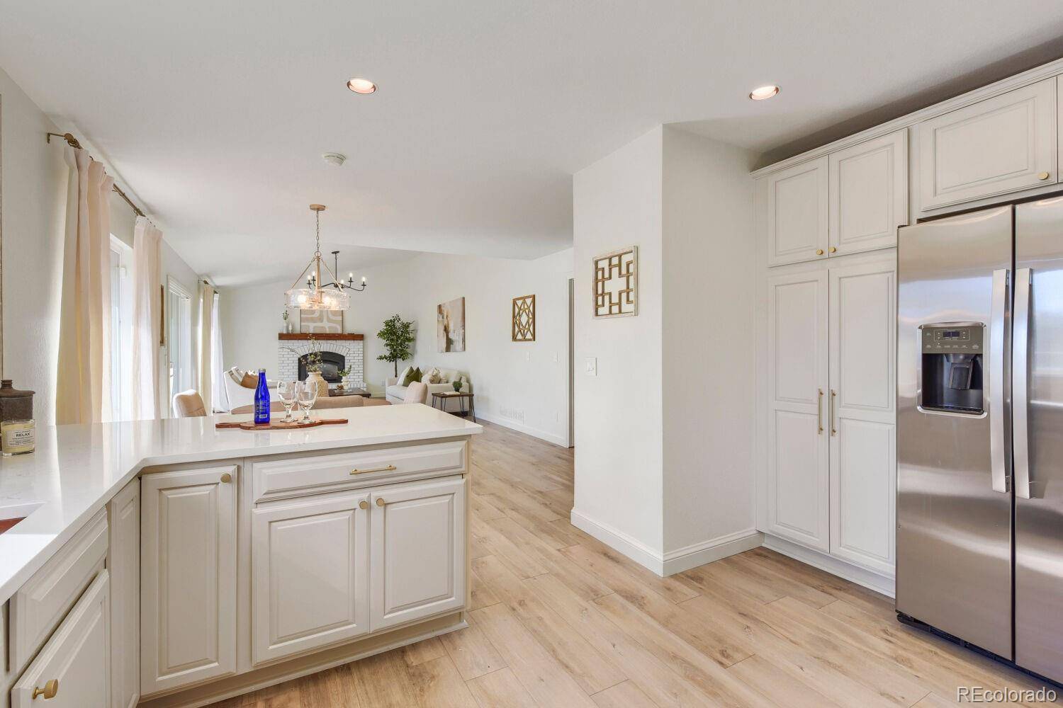9304 Montrose WAY, Highlands Ranch, CO 80126