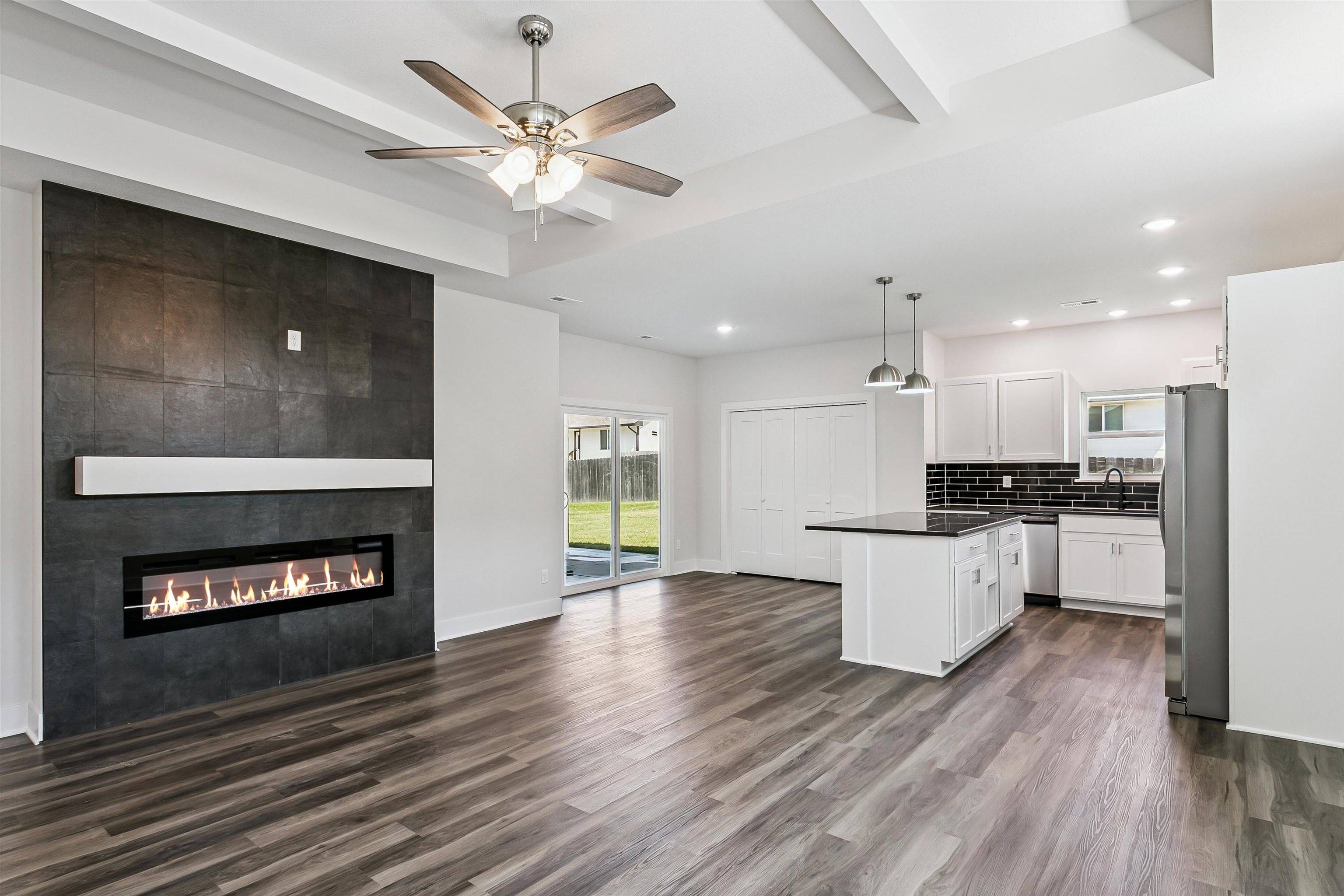 8992 E Forbes Cir., Bel Aire, KS 67226