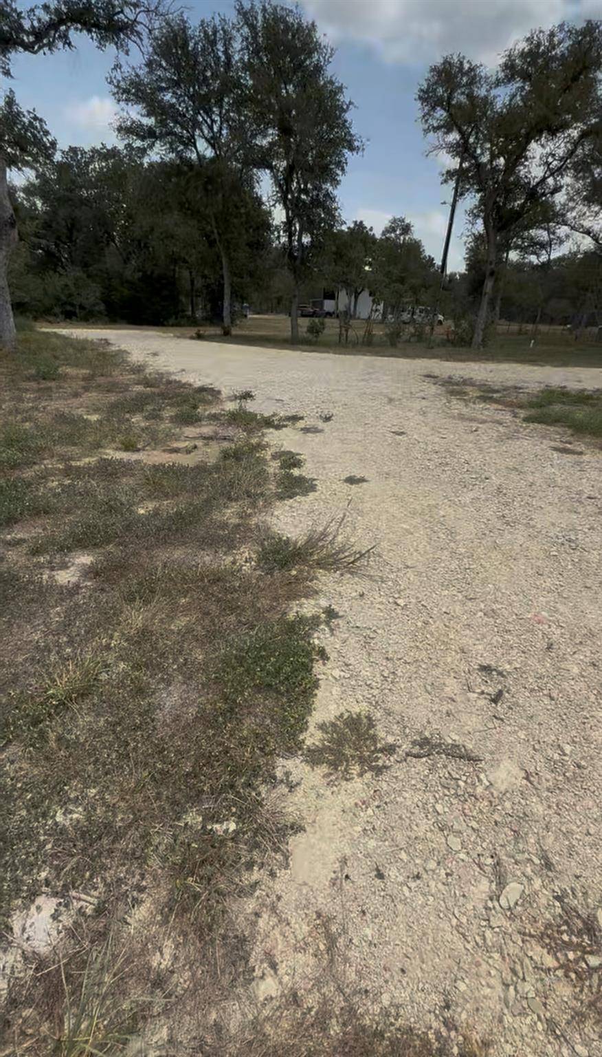 6070 Farm to Market 672, Dale, TX 78616