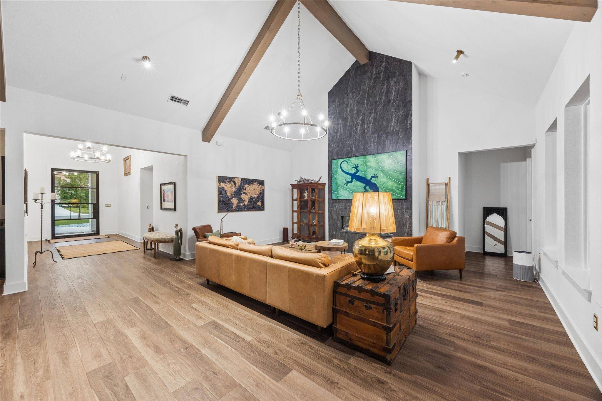 437 Trabuco BND, Liberty Hill, TX 78642