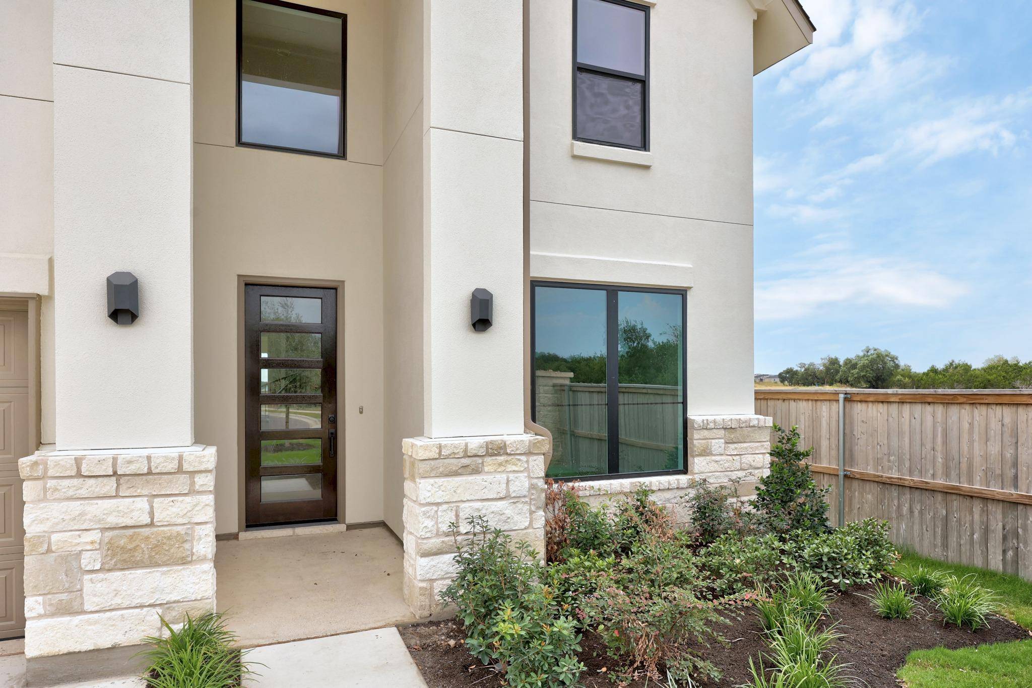517 Snakeroot TRL, Georgetown, TX 78633