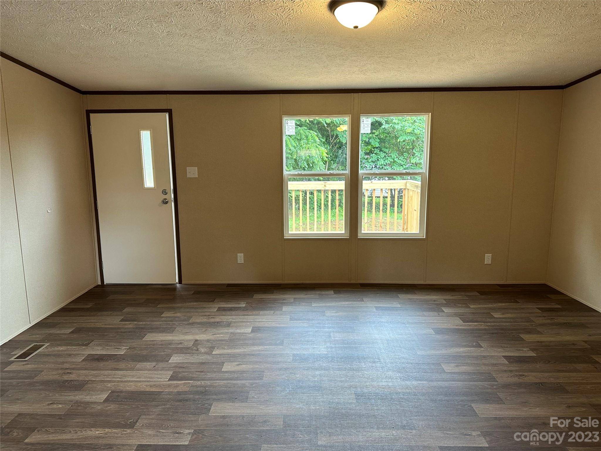 109 Burns ST #B, Drexel, NC 28655
