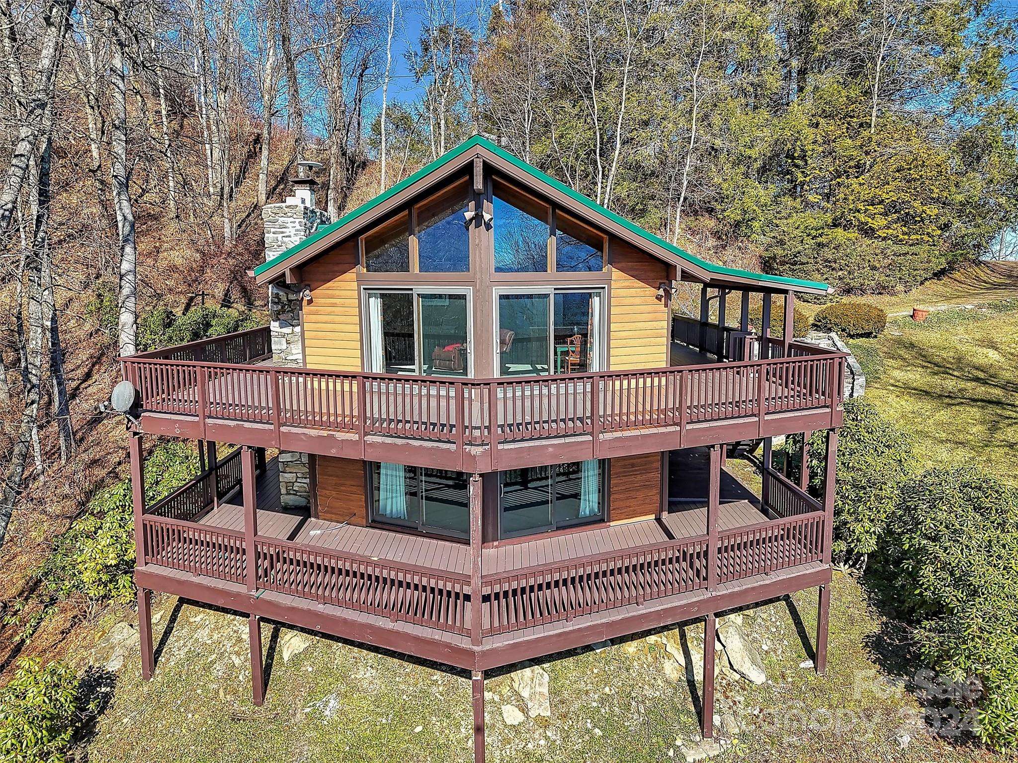 590 Ridge Top CIR #41 & 42, Clyde, NC 28721