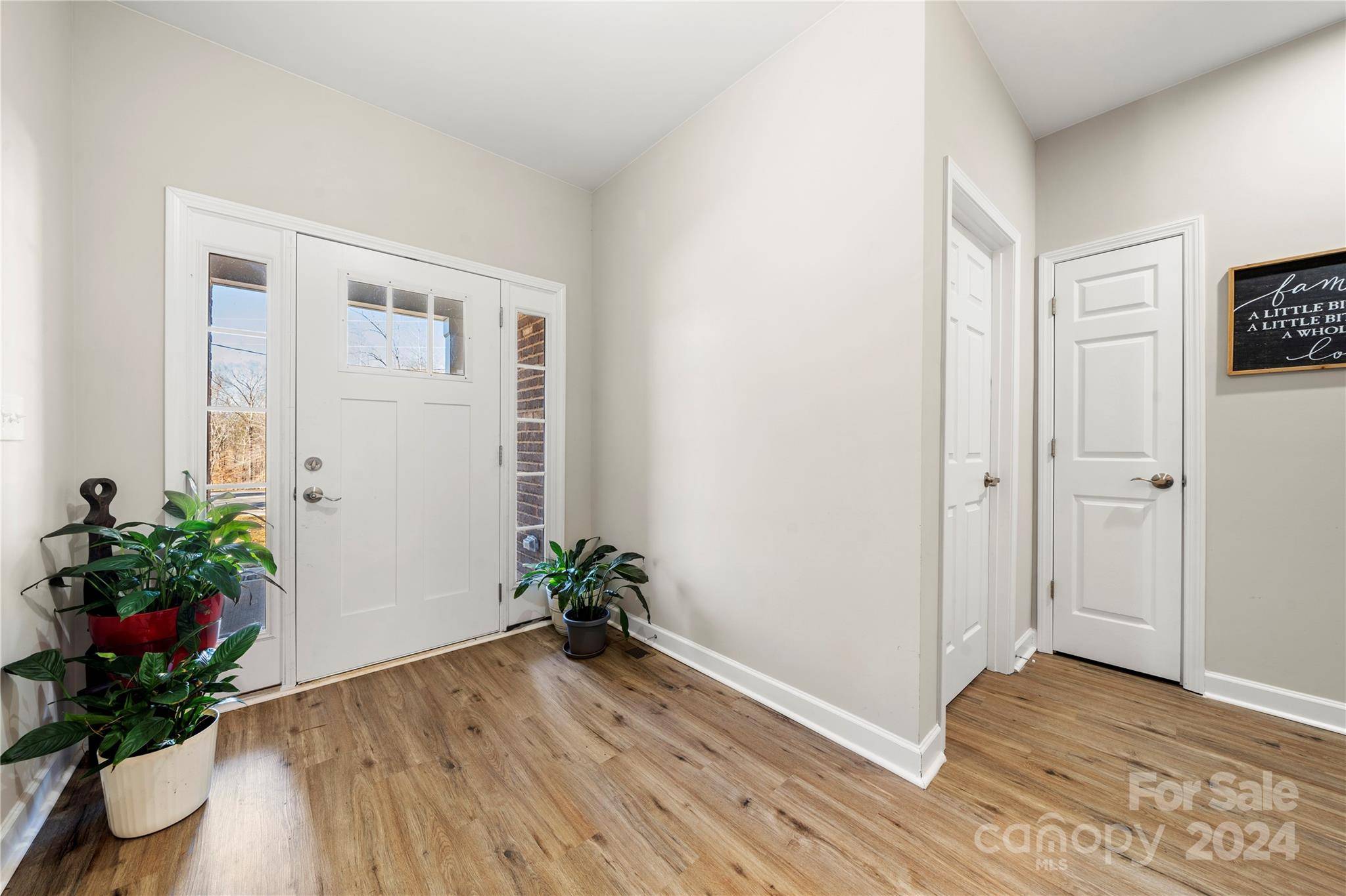 218 Rambler LN, Blacksburg, SC 29702