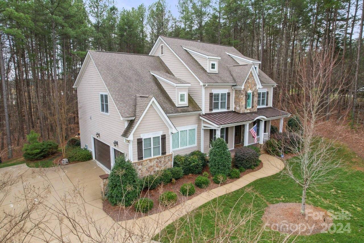 152 E Callicutt TRL, Mooresville, NC 28117