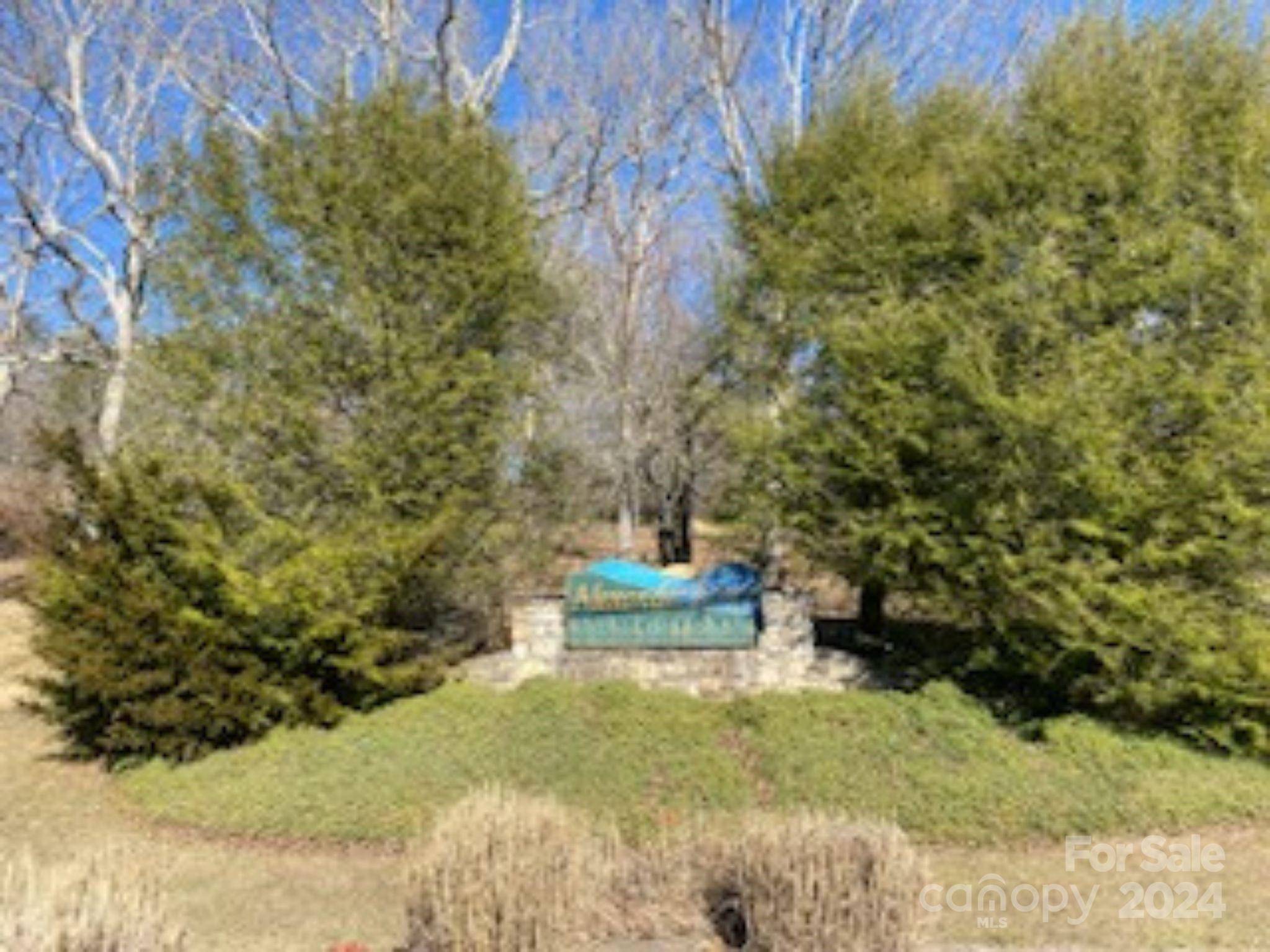 99999 Four Oaks DR, Arden, NC 28704