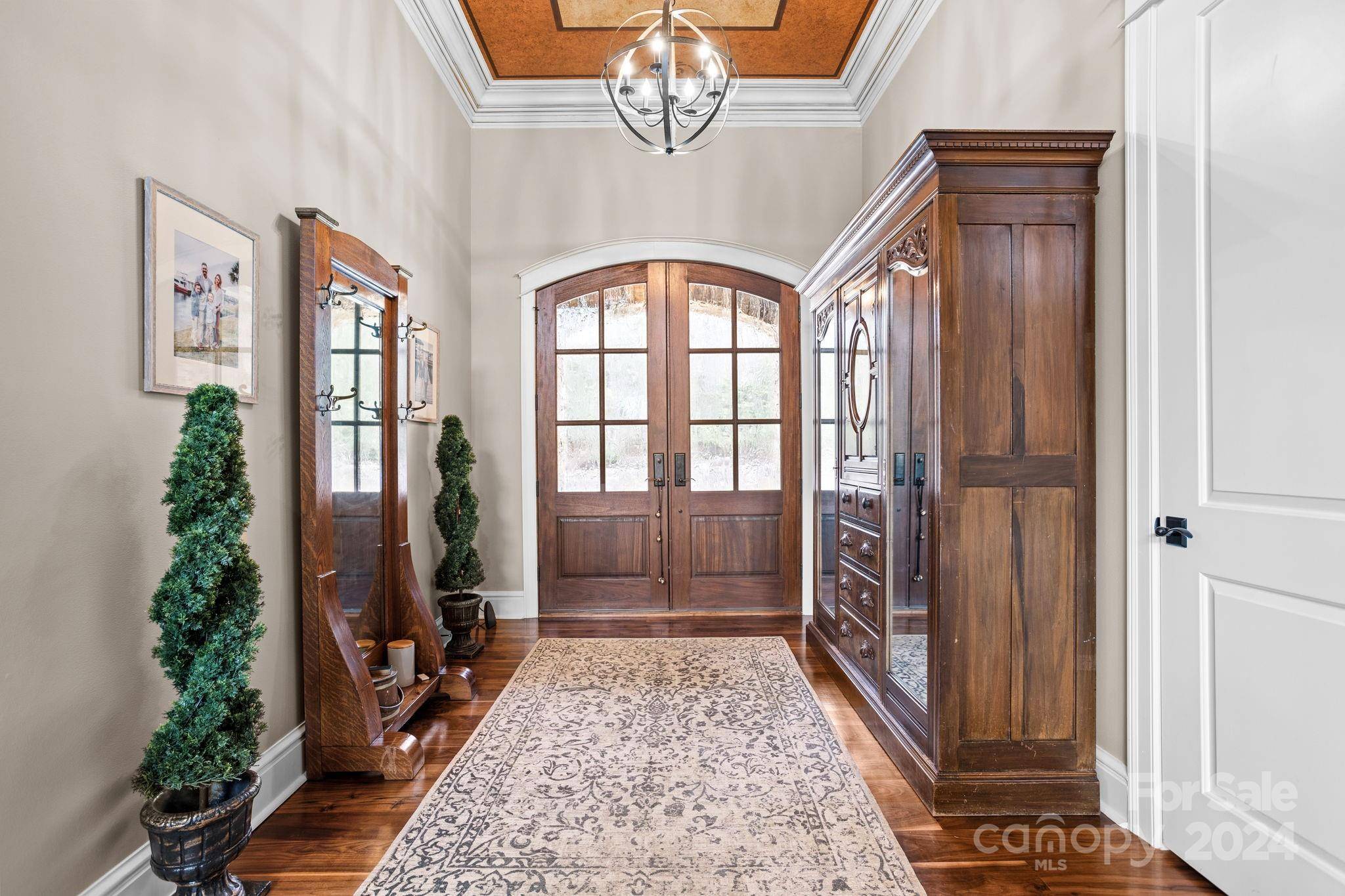 94 Drovers LN, Fairview, NC 28730