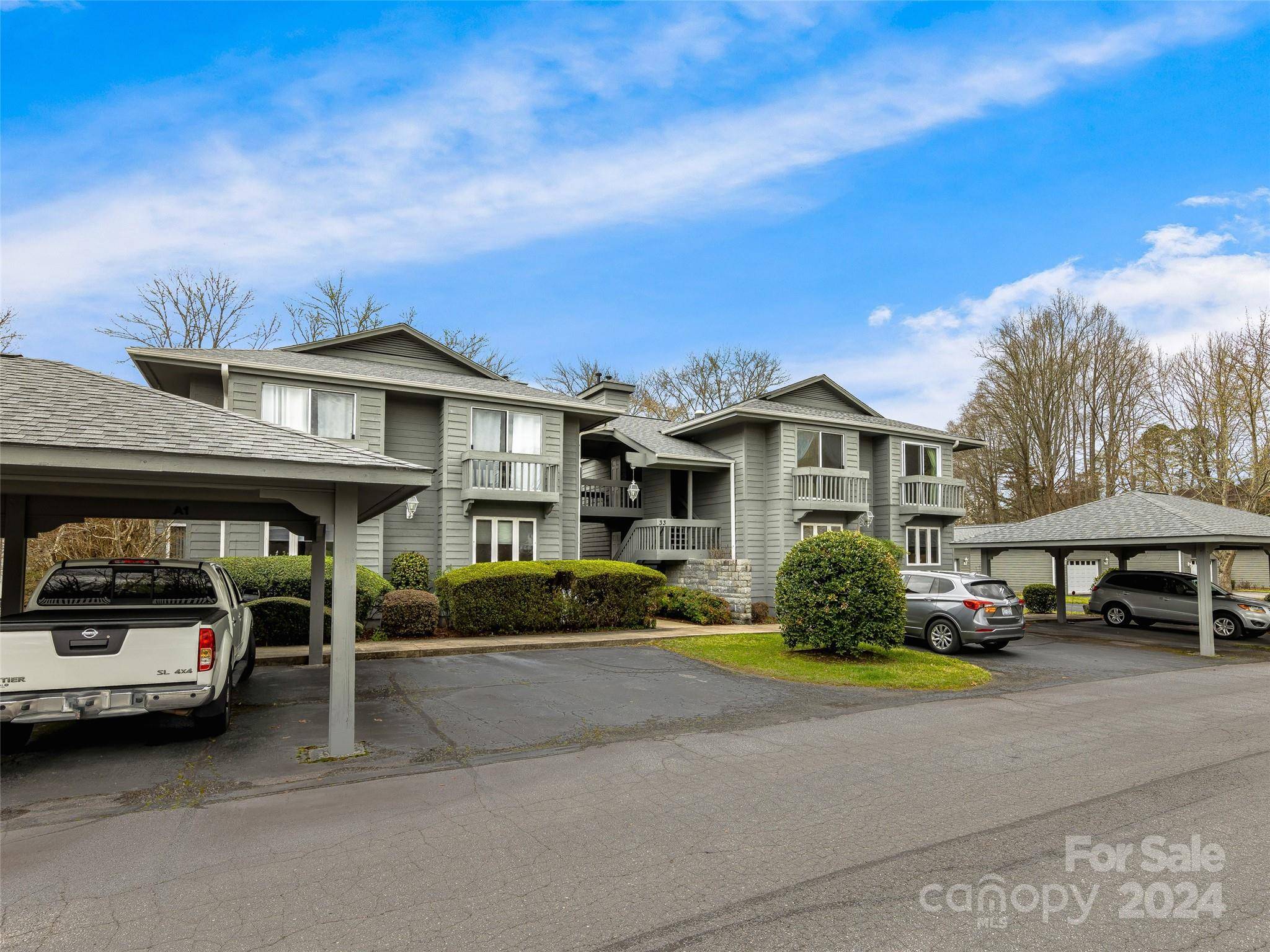 33 Southern Fairway CT #Unit #A2, Etowah, NC 28729