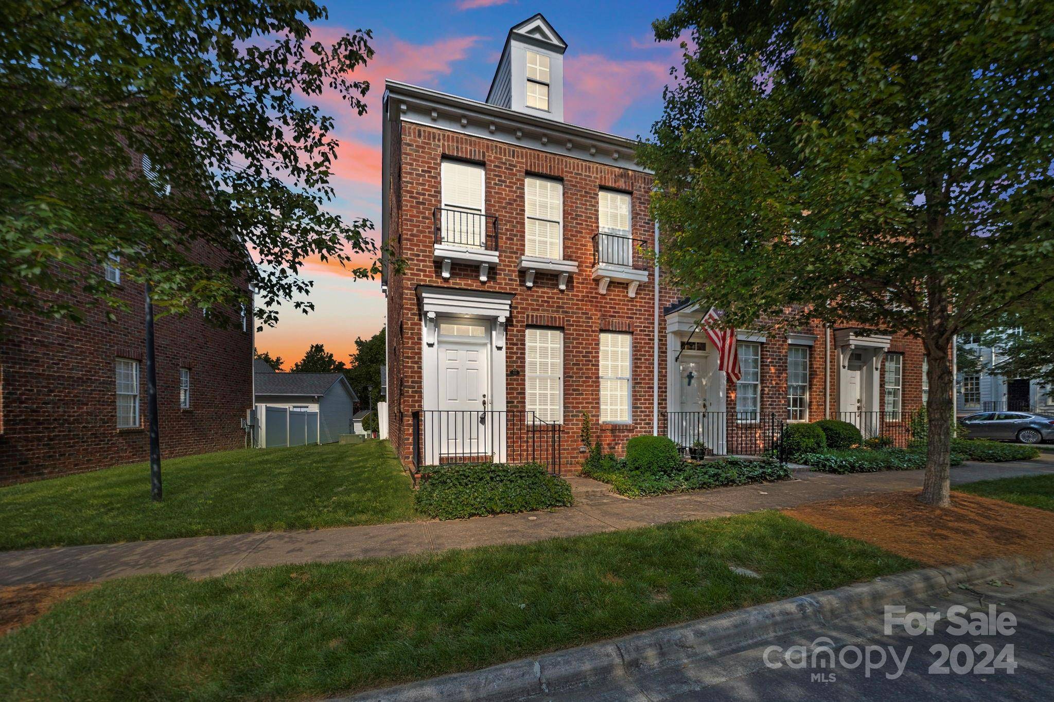 635 Old Meeting WAY, Davidson, NC 28036