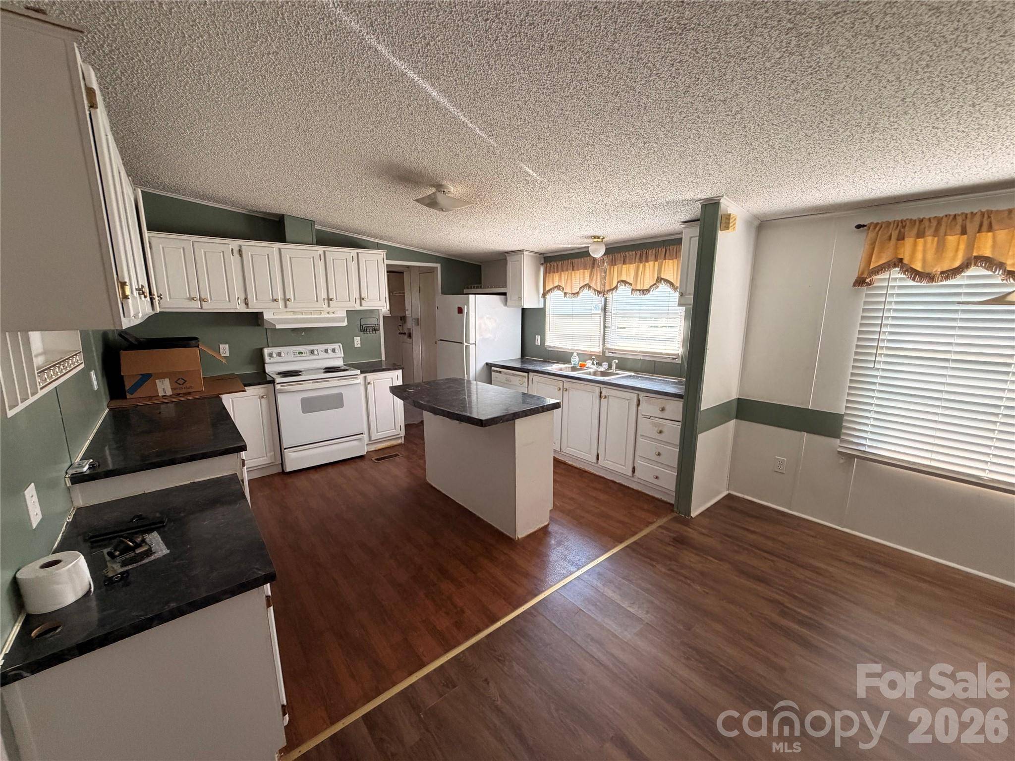 160 Rock Olive DR, Rockwell, NC 28138