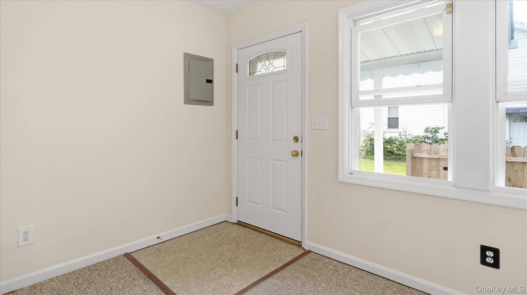 455 Moriches RD #Cottage behind main house, Saint James, NY 11780