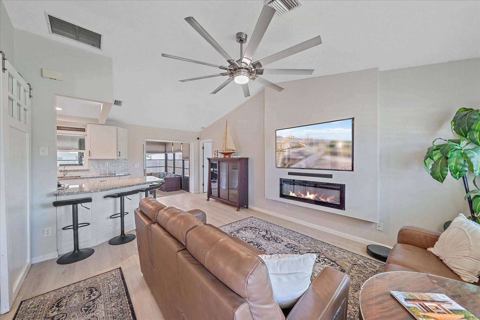 1488 JUPITER RD, Venice, FL 34293