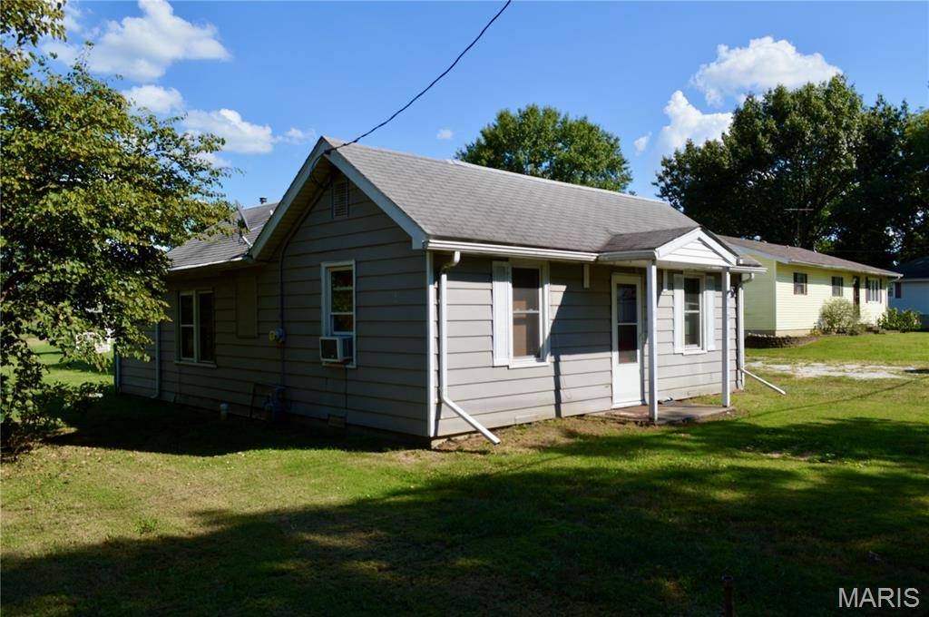 917 Forest ST, Jerseyville, IL 62052