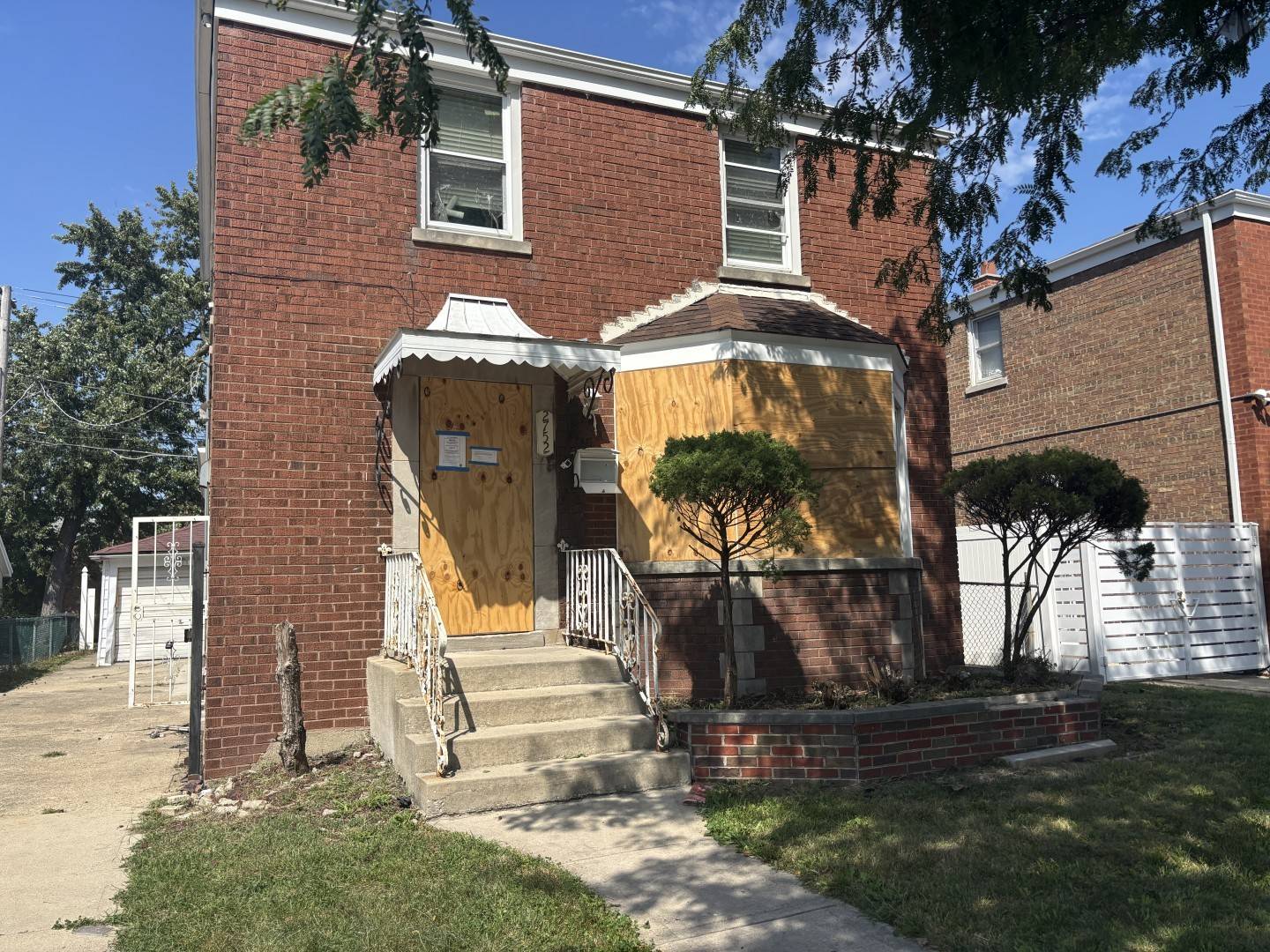 2752 W 83rd ST, Chicago, IL 60652
