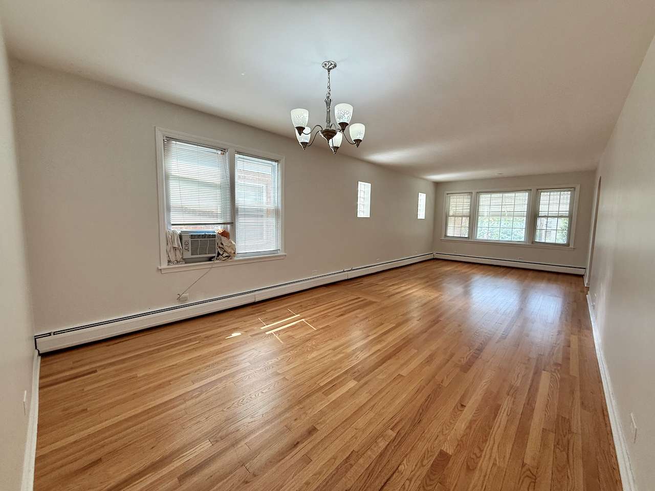6147 N Meade AVE #2, Chicago, IL 60646