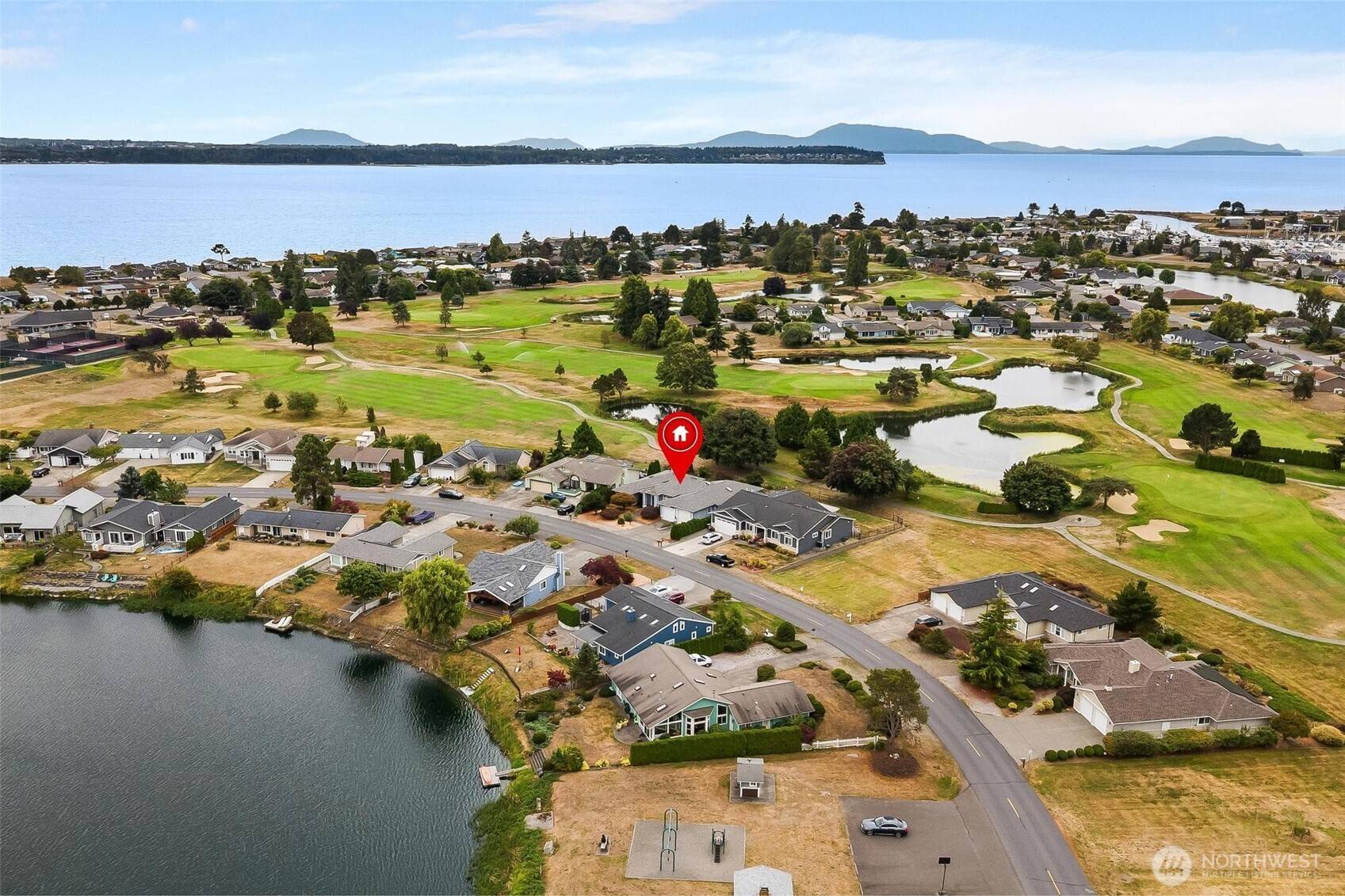 8285 Cowichan RD, Blaine, WA 98230