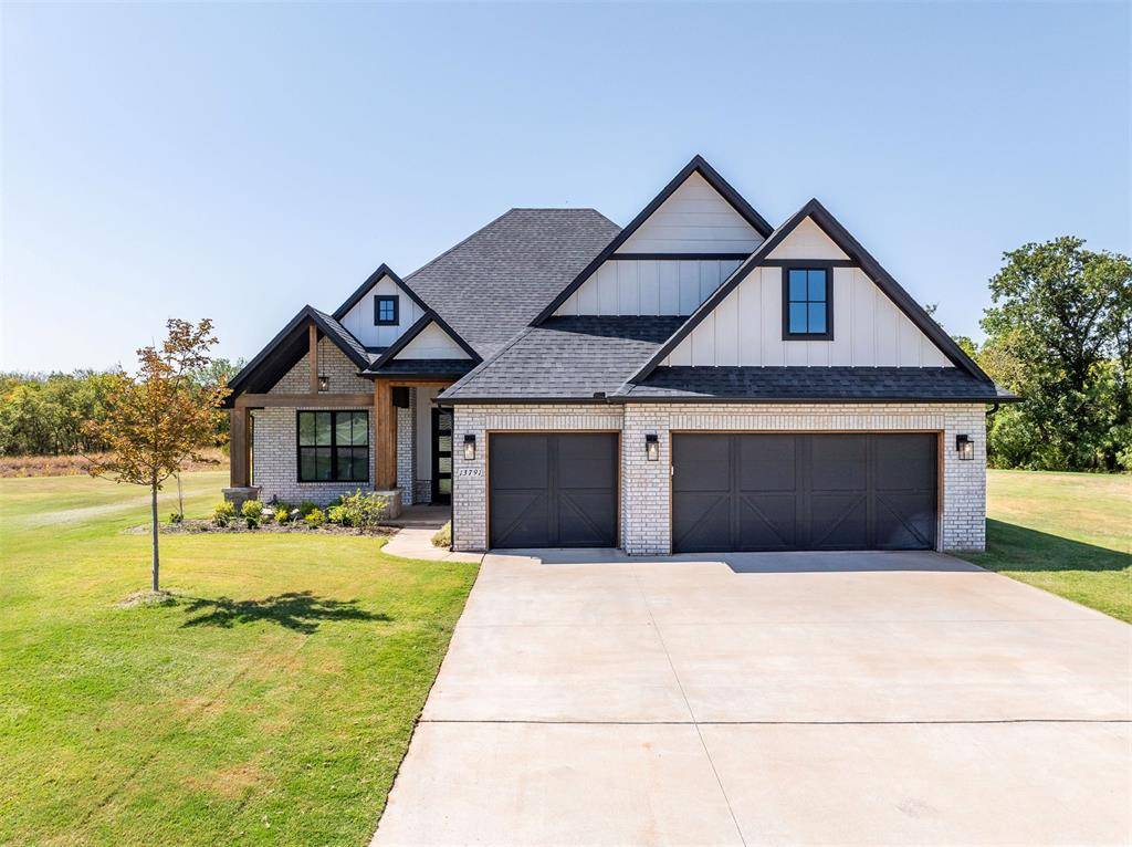 13791 Brook XING, Edmond, OK 73025