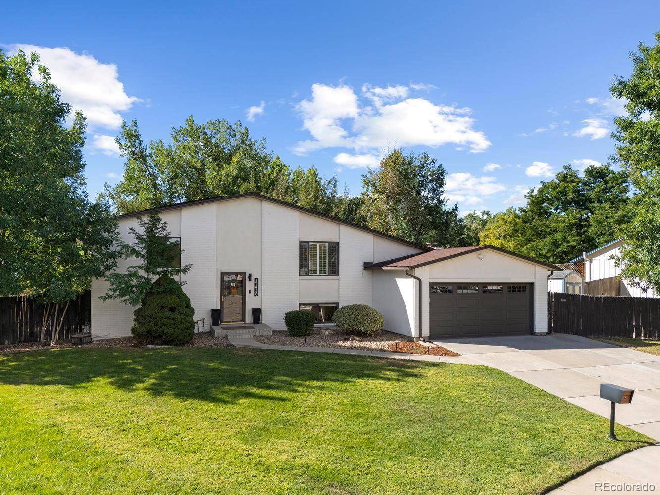 12438 W 70th PL, Arvada, CO 80004
