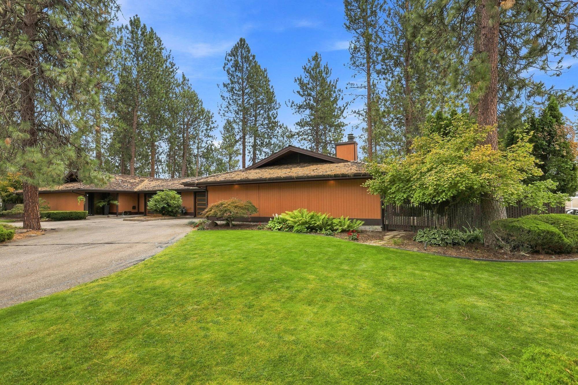 11308/11310 E 29th Ave, Spokane, WA 99206