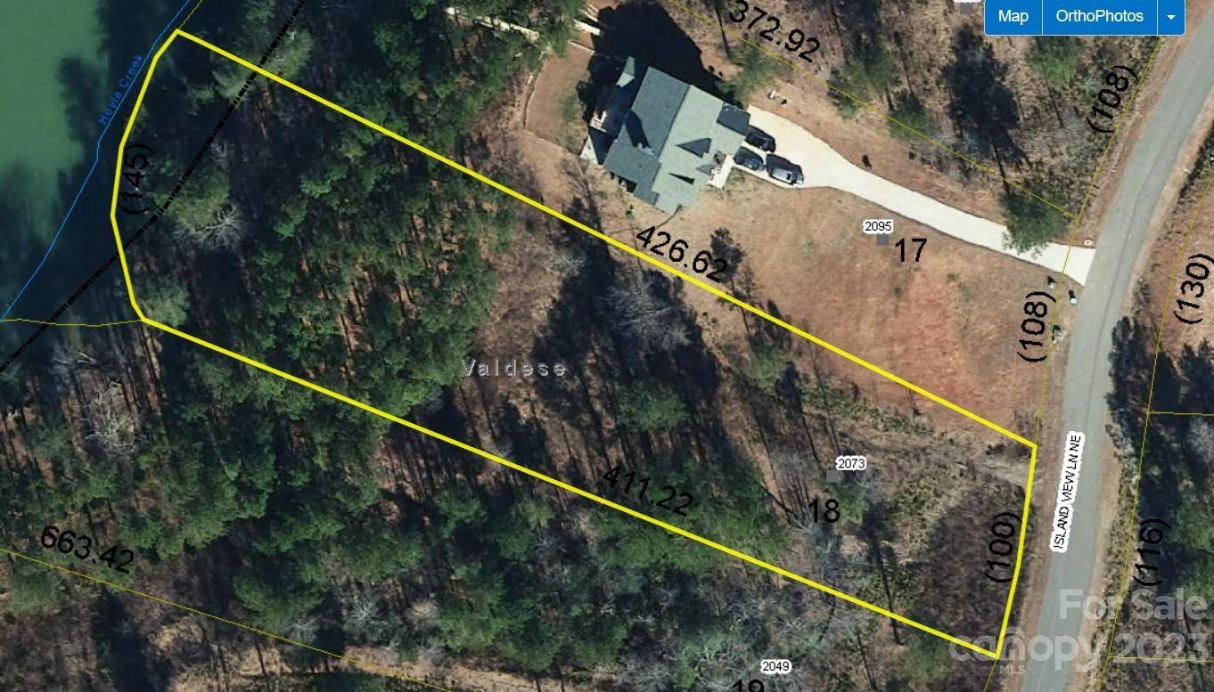 2073 Island View LN, Connelly Springs, NC 28612