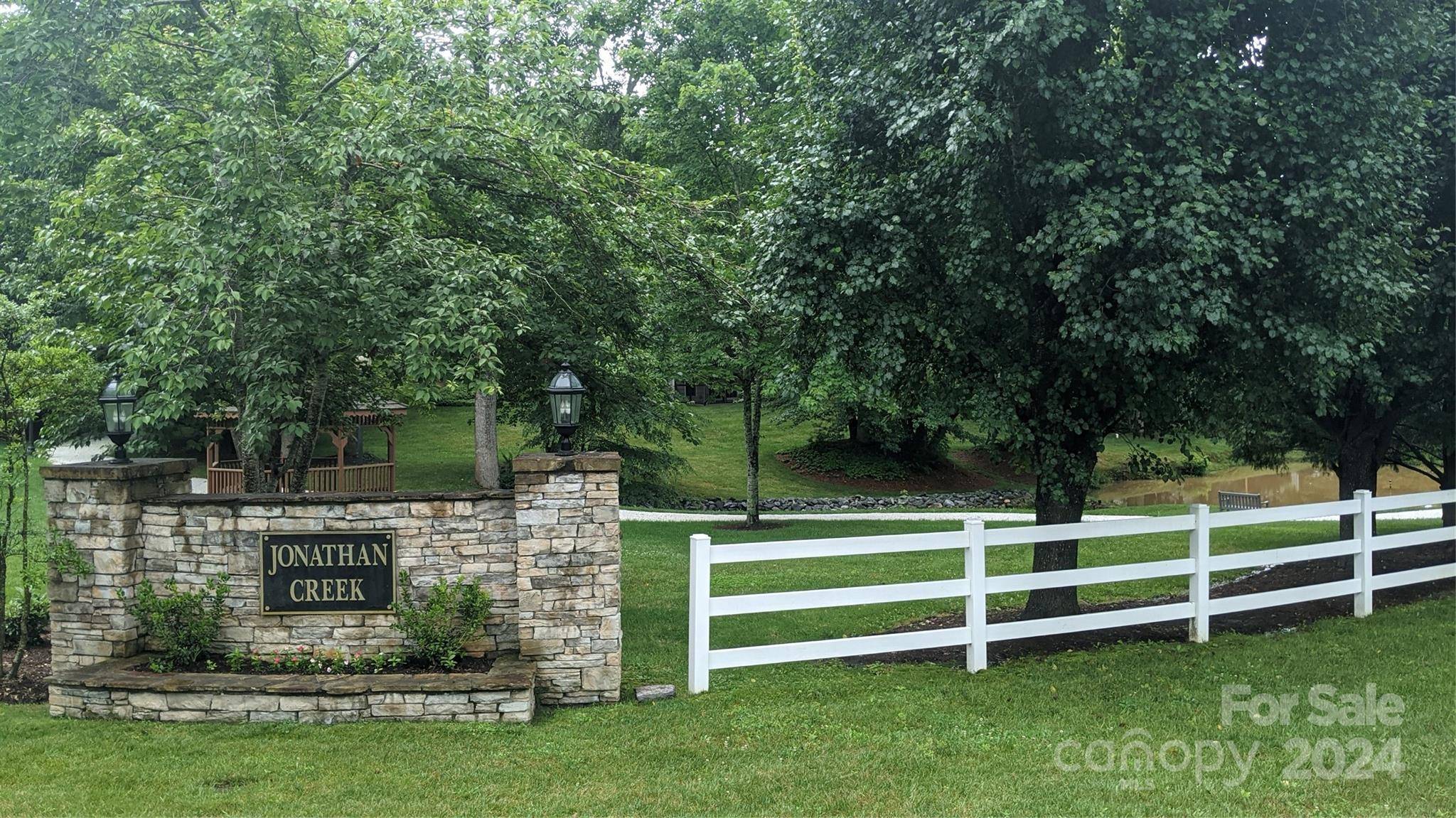 TBD Jonathan Creek DR #31, Etowah, NC 28729