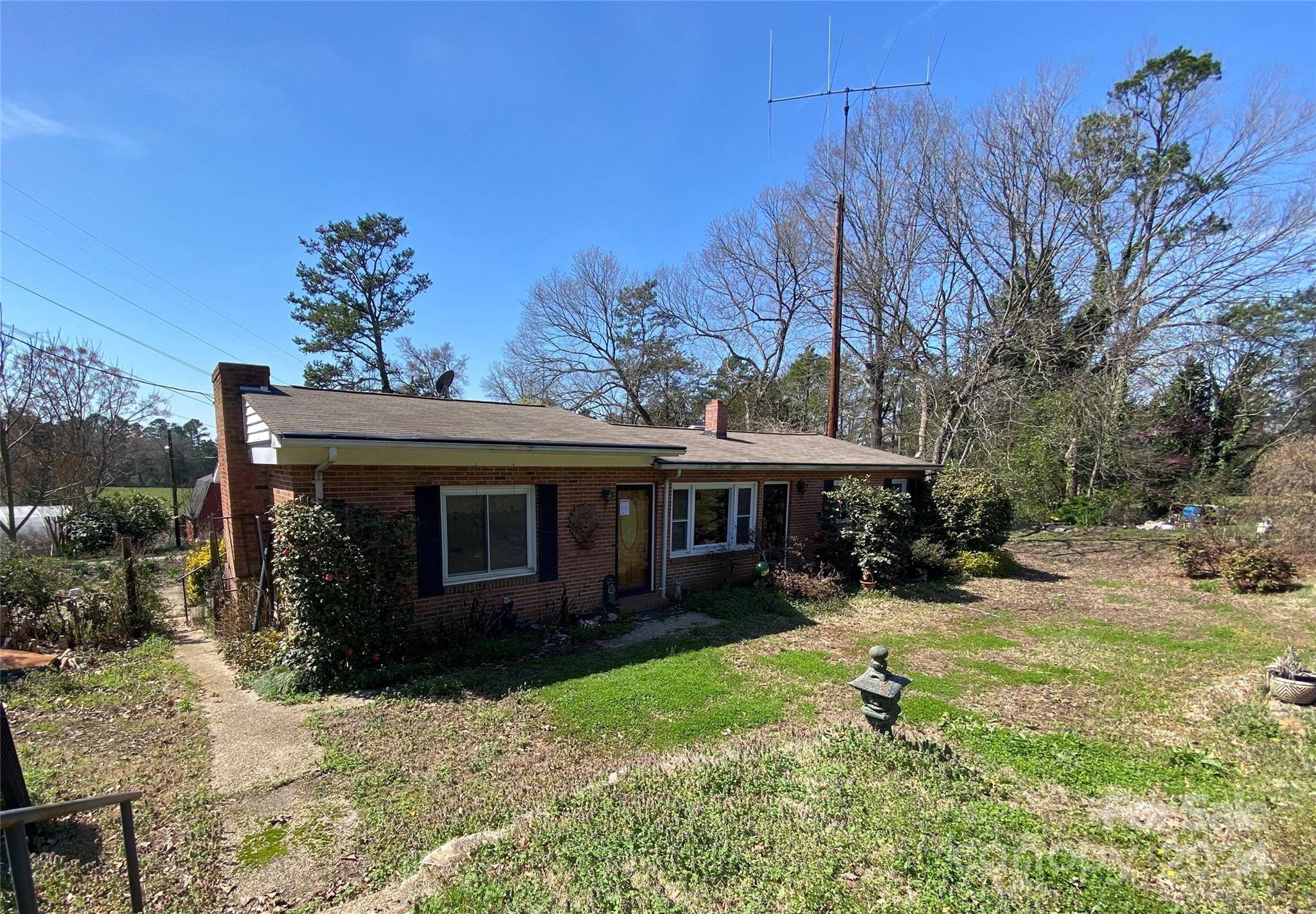 13820 Rocky River RD, Davidson, NC 28036
